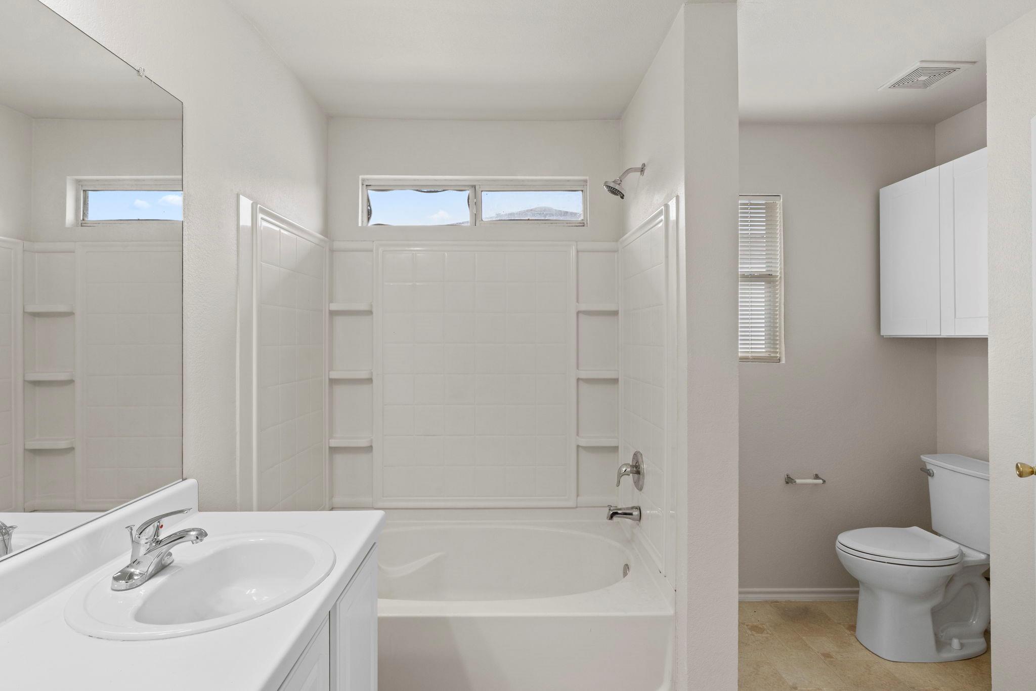 208 Dandelion Loop, Kyle, TX 78640