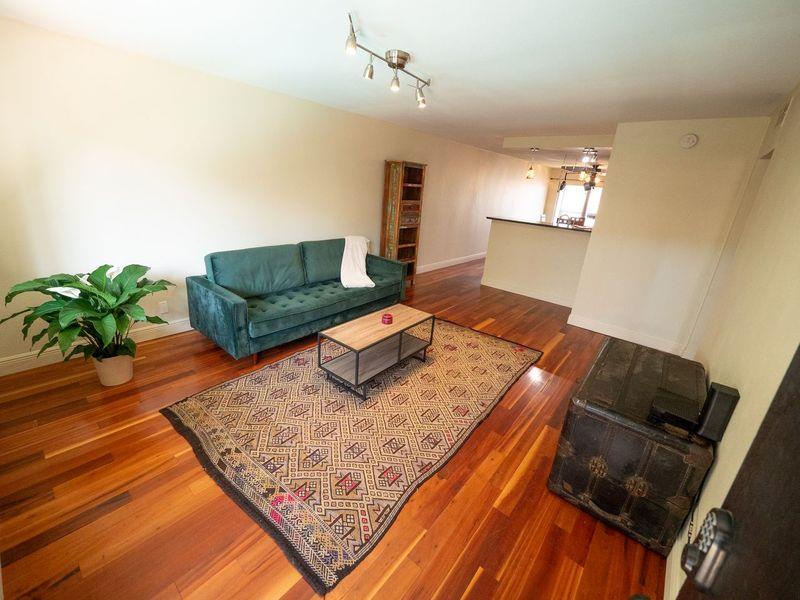 2303 Eastside Dr # 209, Austin, TX 78704