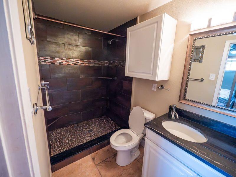 2303 Eastside Dr # 209, Austin, TX 78704