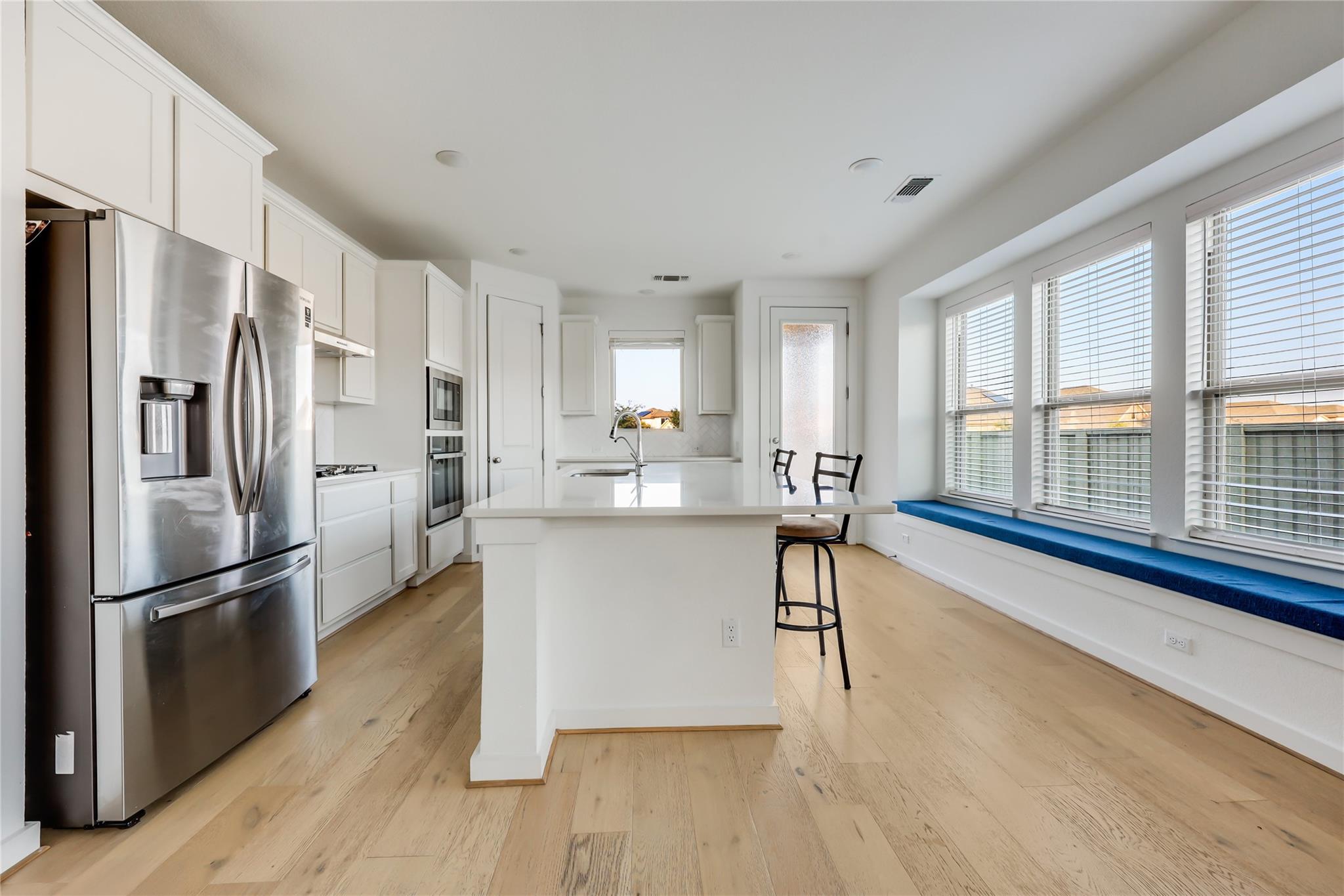 100 Rangel Dr, Liberty Hill, TX 78642