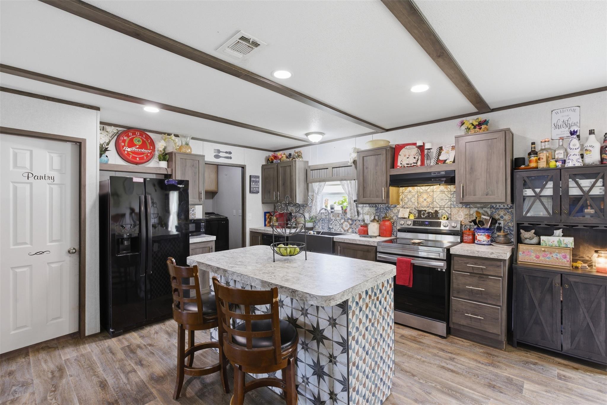 612 Lilac Way, Kyle, TX 78640