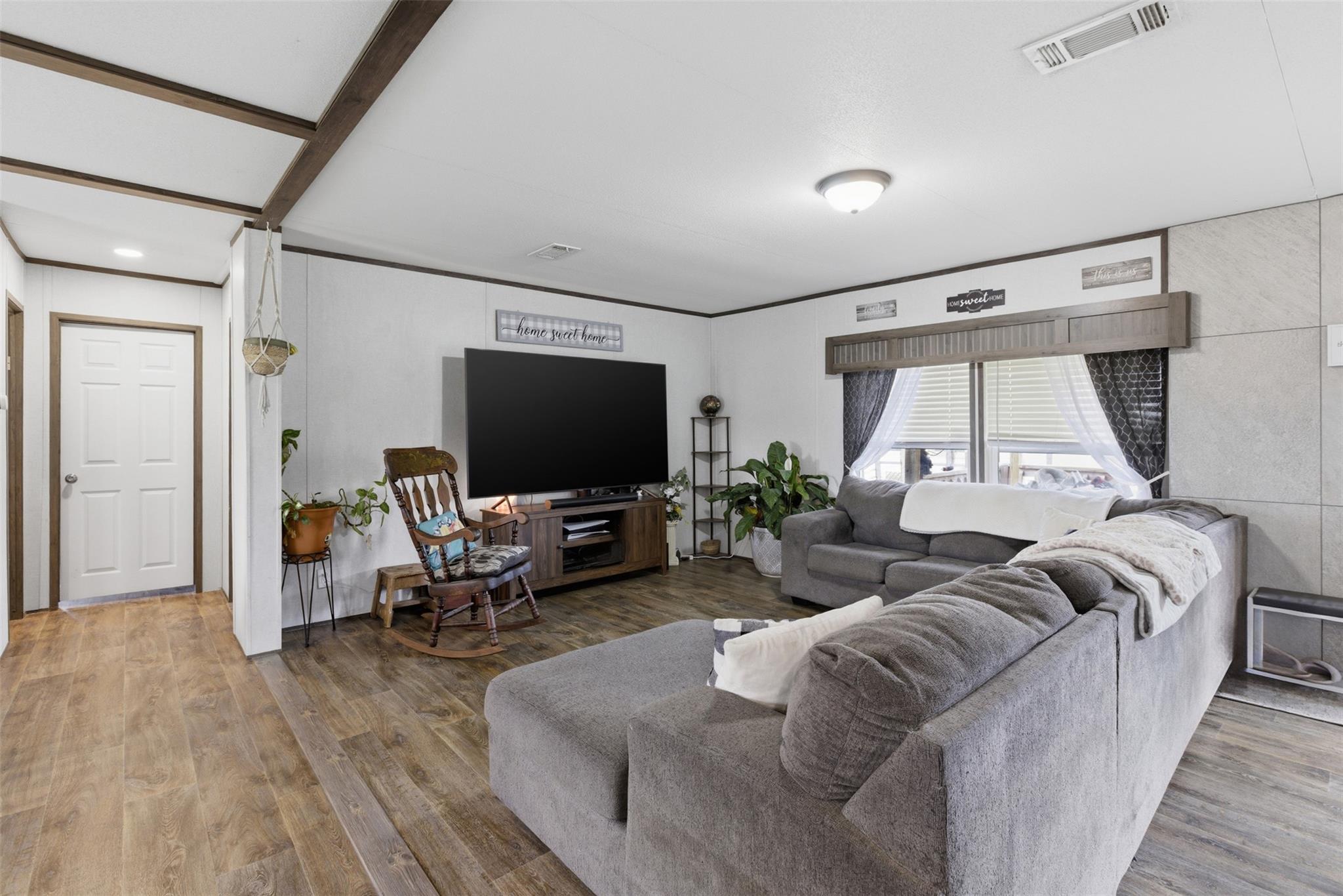 612 Lilac Way, Kyle, TX 78640