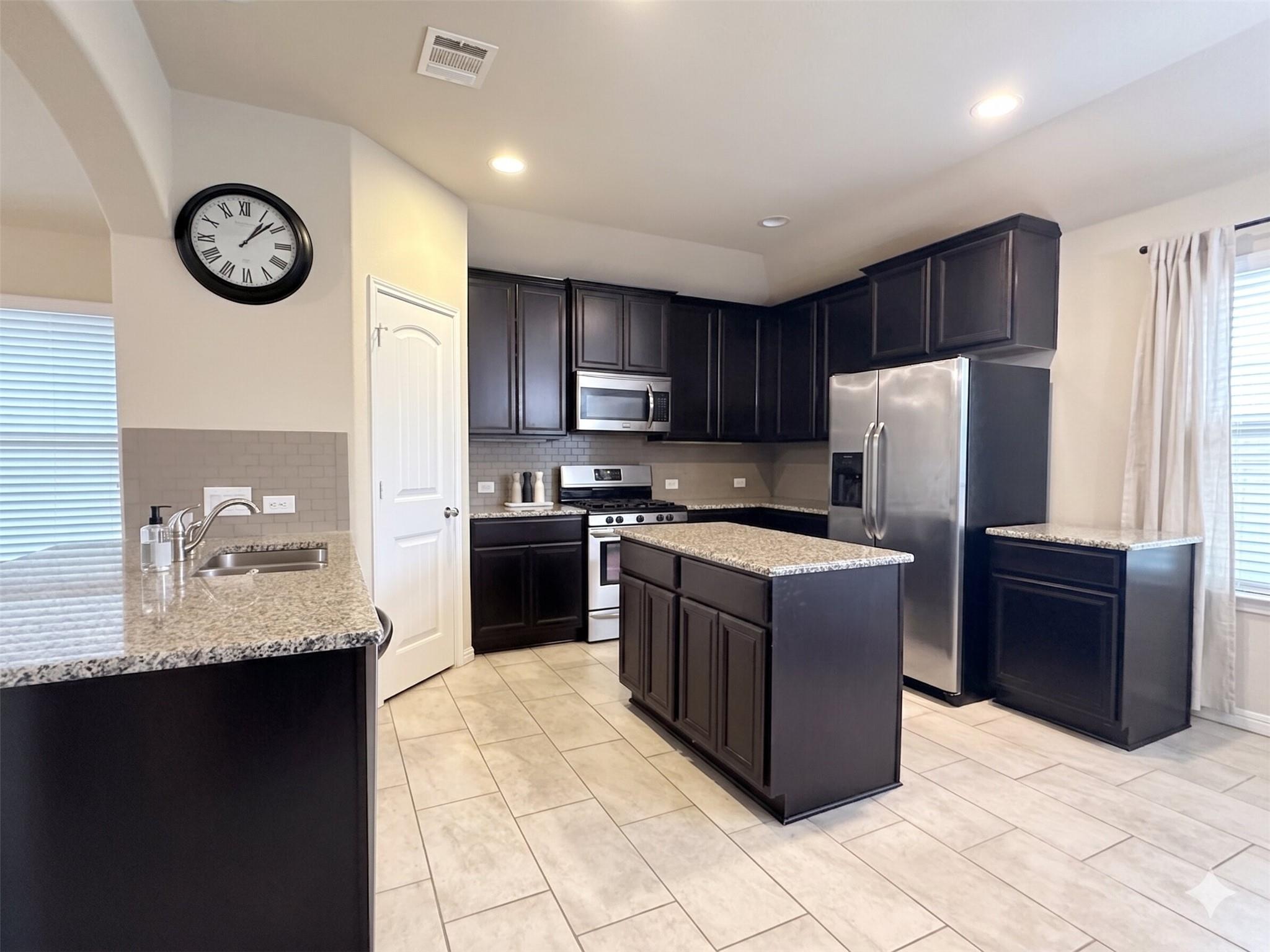 12105 Harpster Bnd, Austin, TX 78717