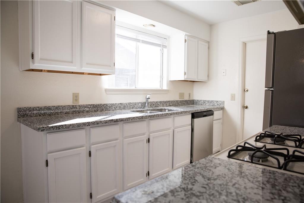 5912 Shreveport Dr, Austin, TX 78727