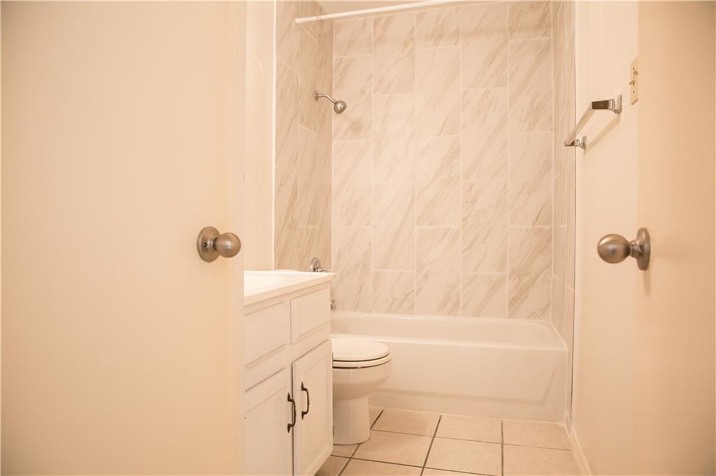 5912 Shreveport Dr, Austin, TX 78727