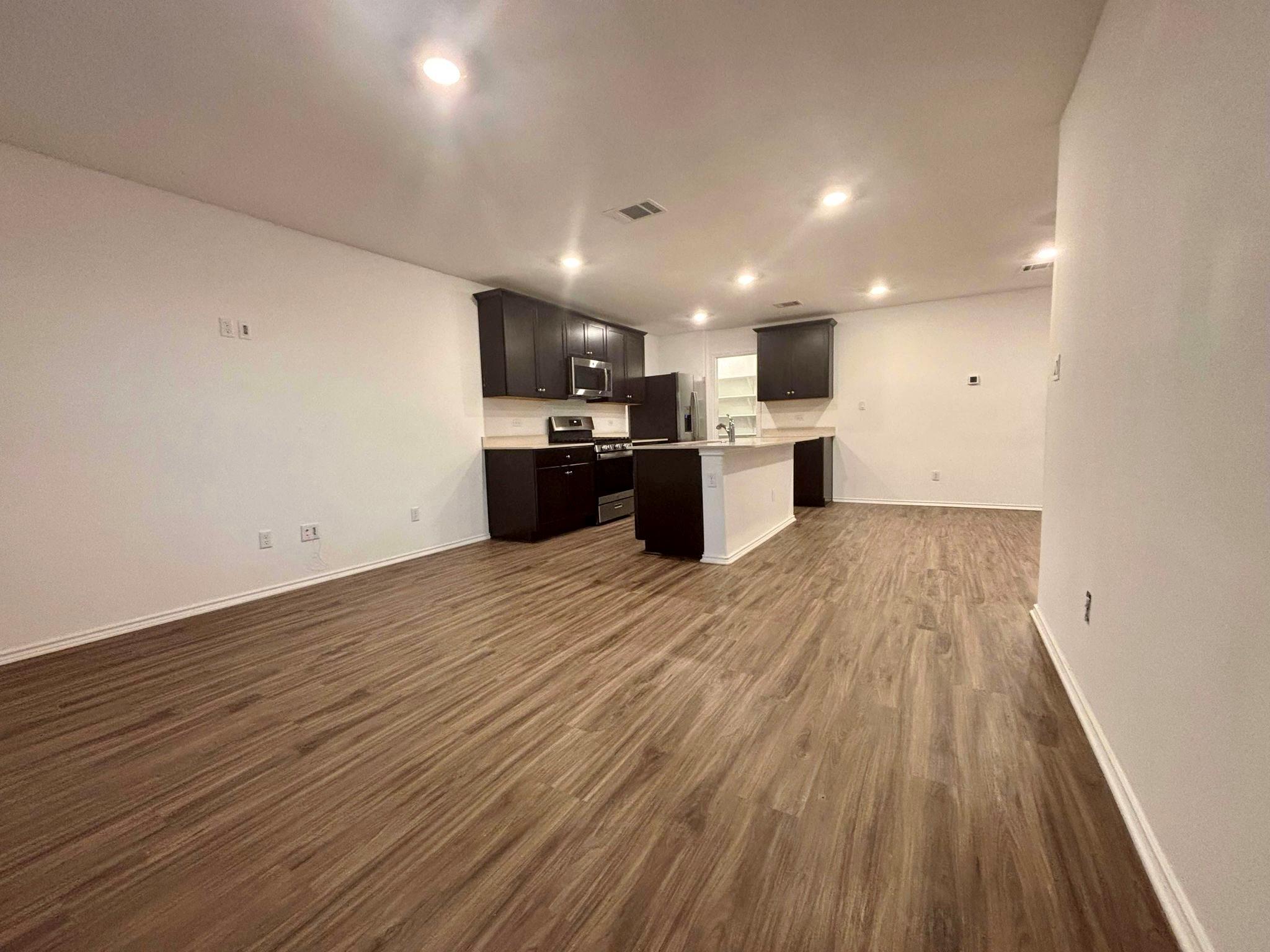 176 Andross Ln, Bastrop, TX 78602