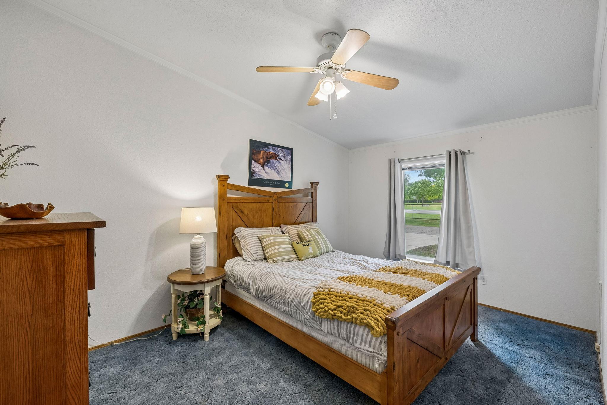 360 Shangrila Ln, New Braunfels, TX 78130