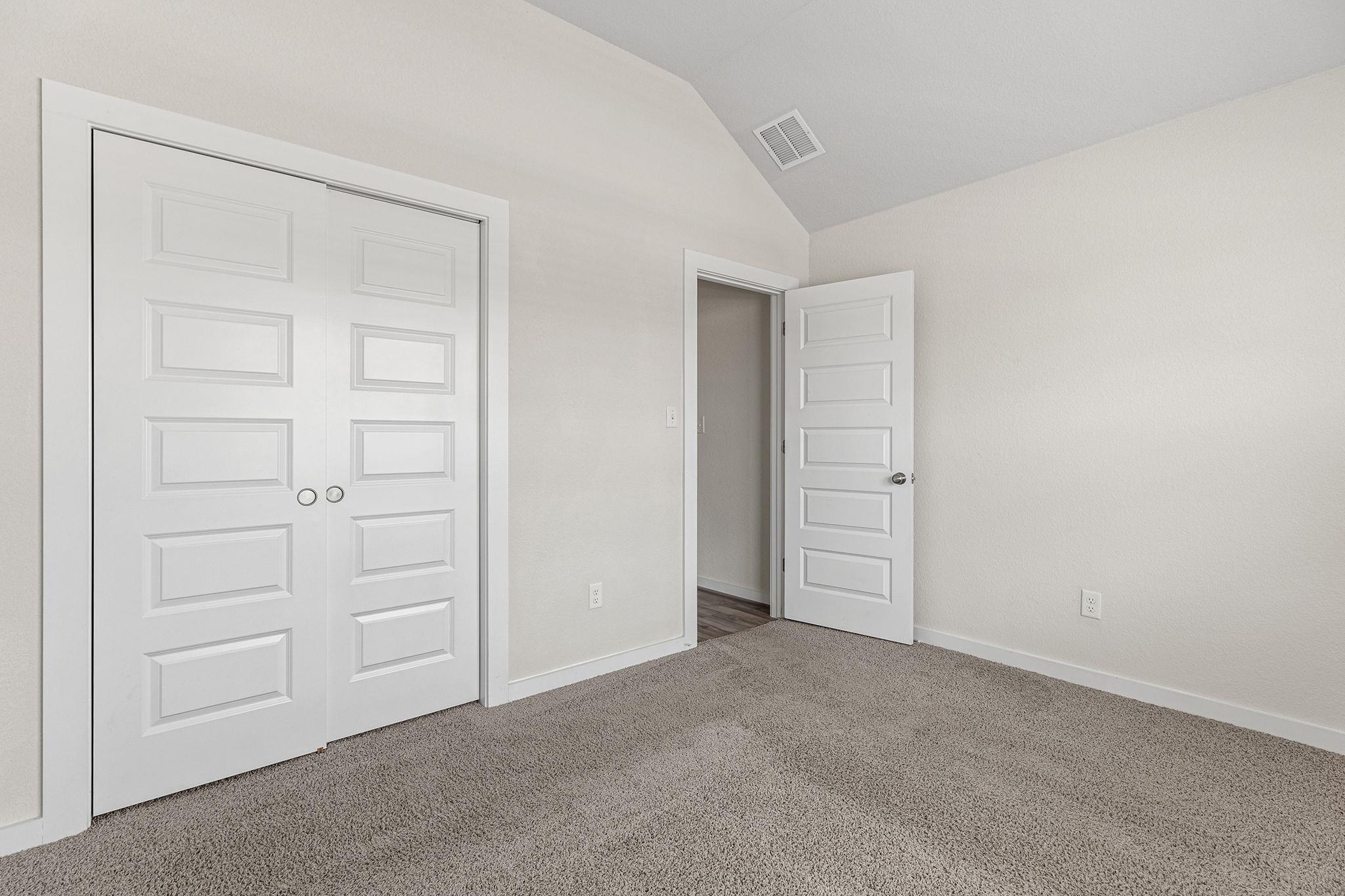 116 Joseph Hawkins Ln, Bastrop, TX 78602