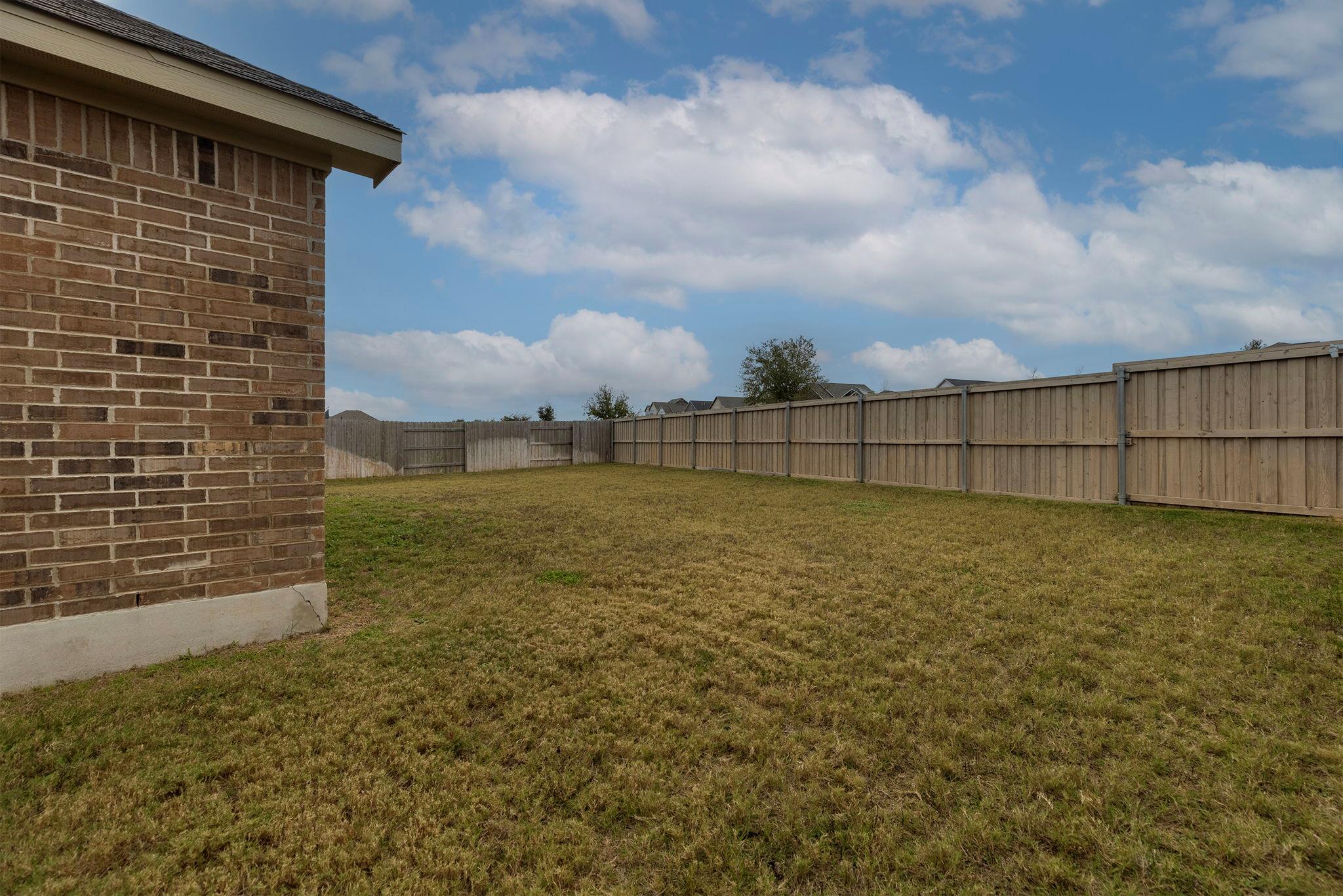 116 Joseph Hawkins Ln, Bastrop, TX 78602