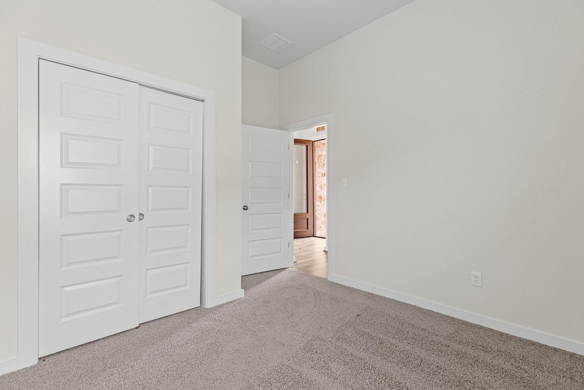 116 Joseph Hawkins Ln, Bastrop, TX 78602