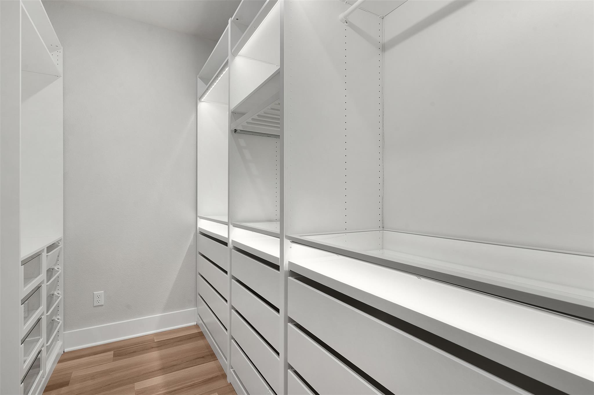 1208 Highwater Dr, Georgetown, TX 78628