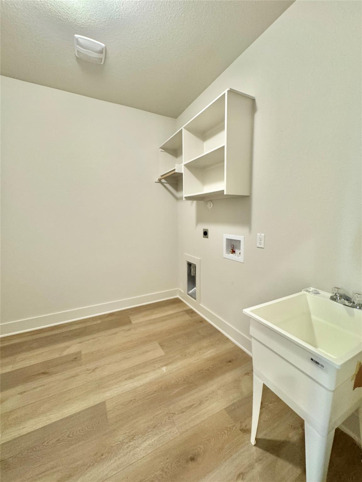 100 Zayd Ct # A, Jarrell, TX 76537