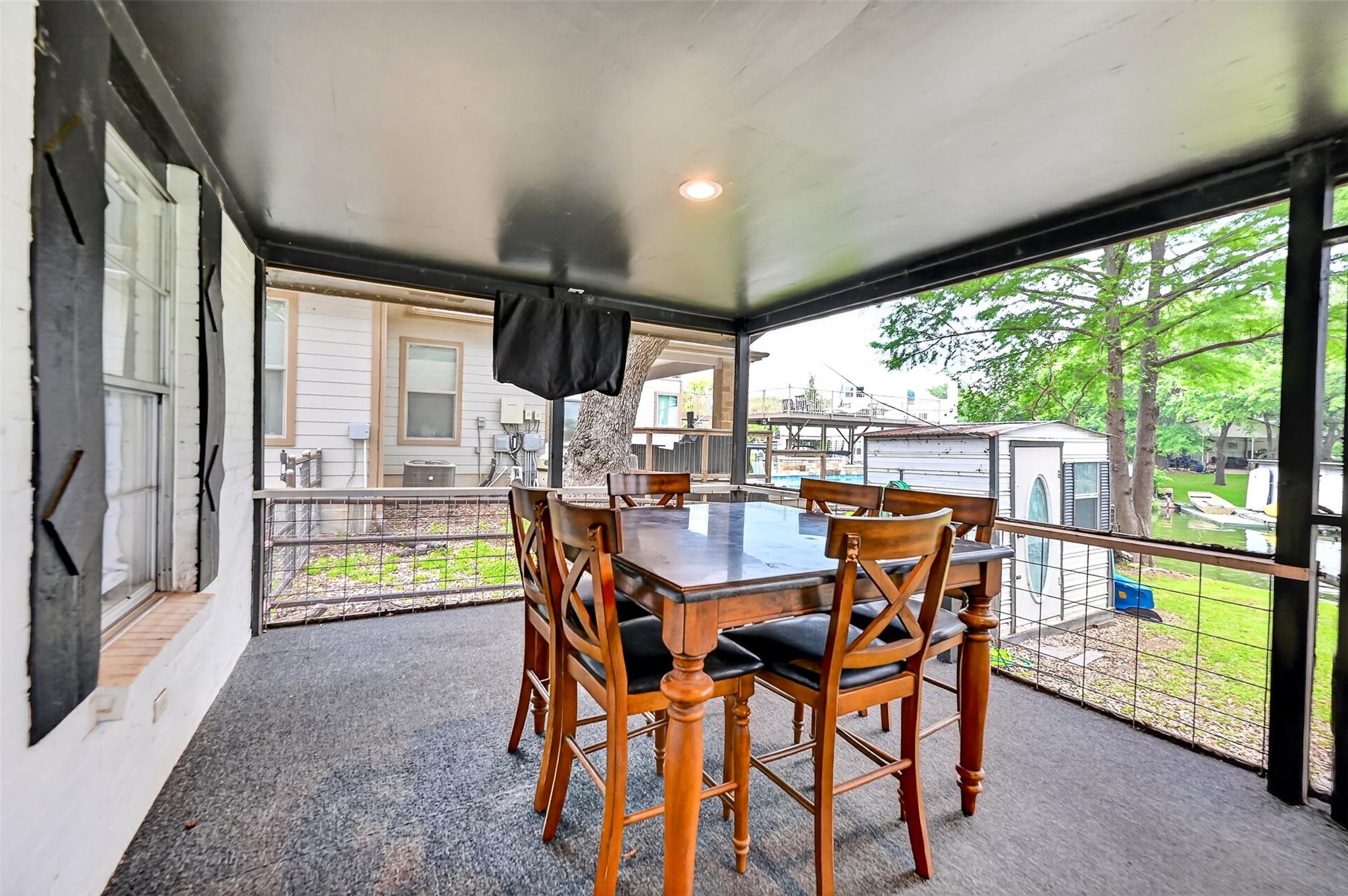 405 Robin Hood Ln, Granite Shoals, TX 78654