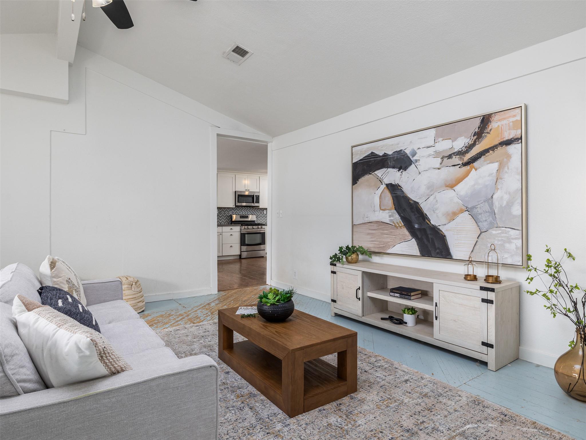 2591 Spring Valley Dr, Dripping Springs, TX 78620