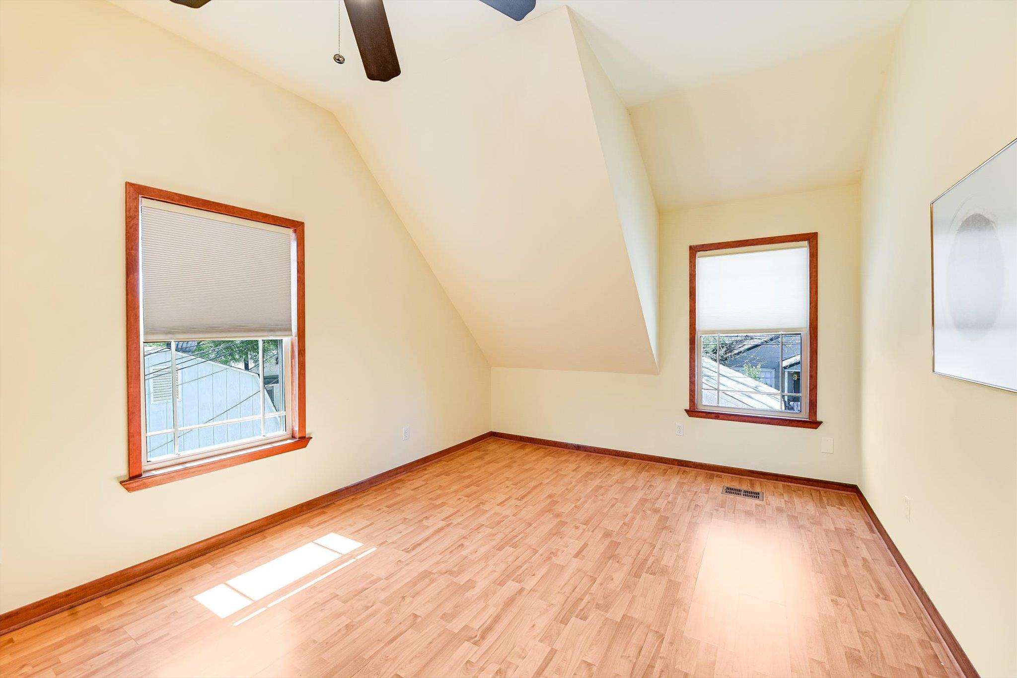 1006 Shelley Ave, Austin, TX 78703