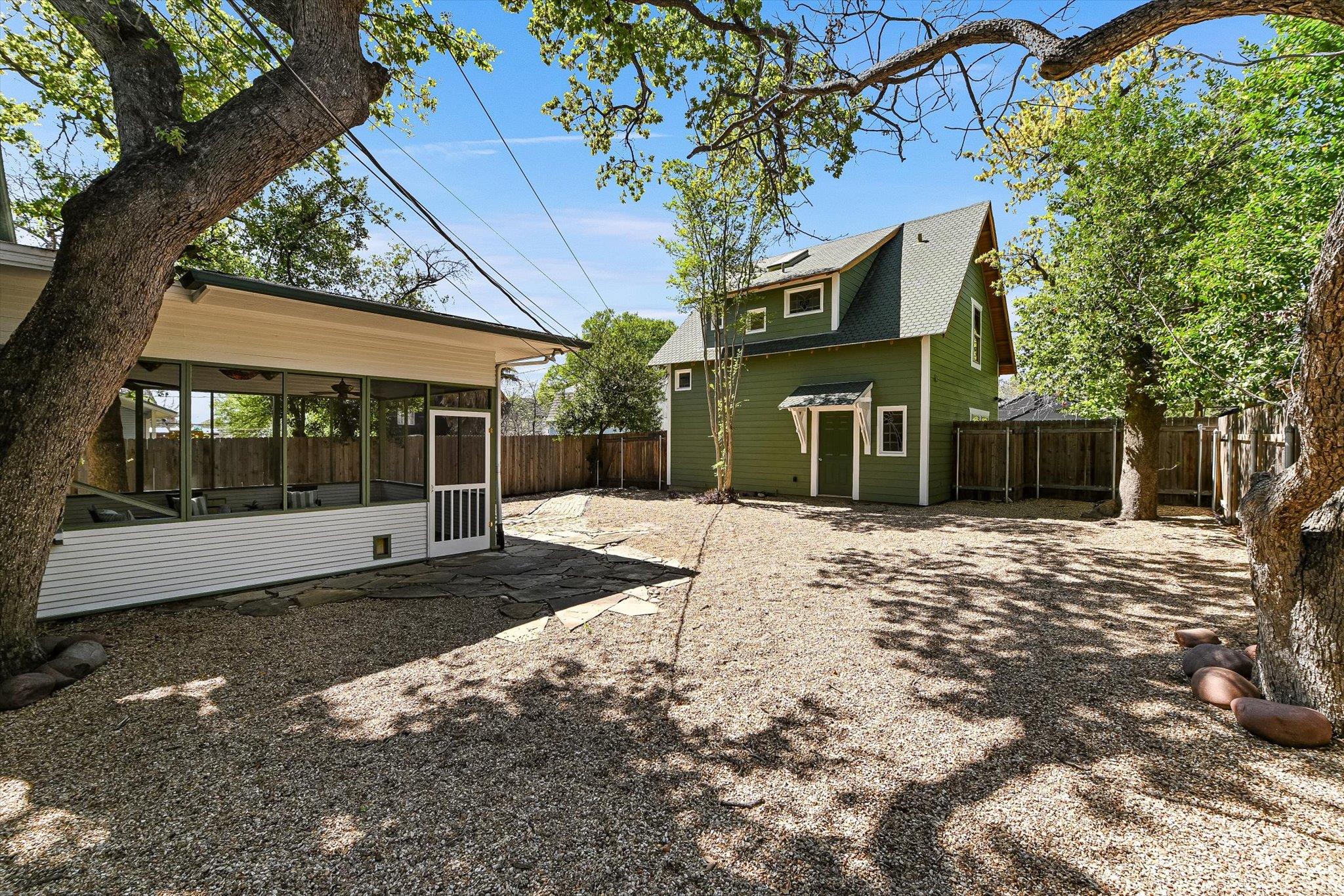 1006 Shelley Ave, Austin, TX 78703