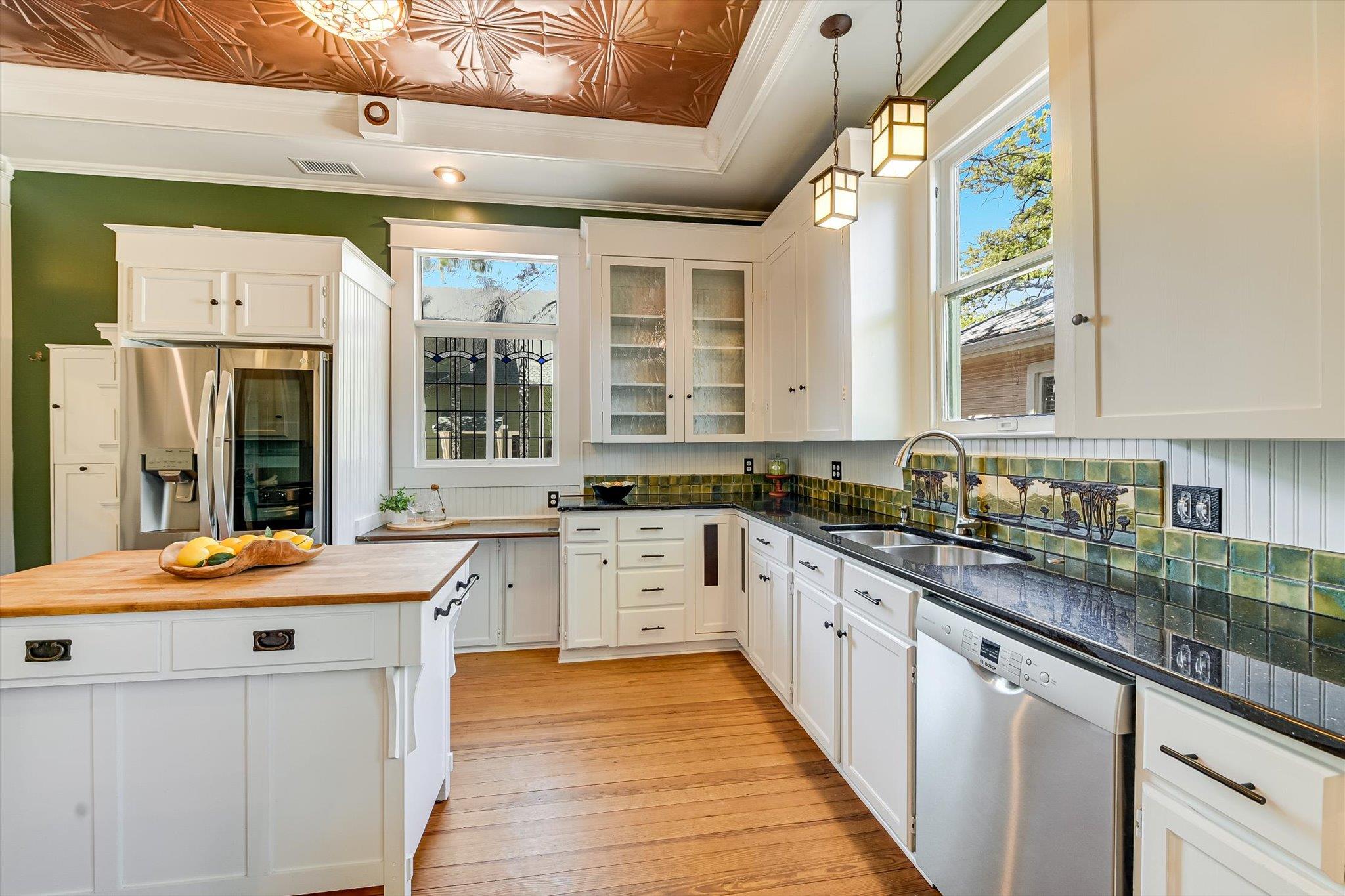 1006 Shelley Ave, Austin, TX 78703