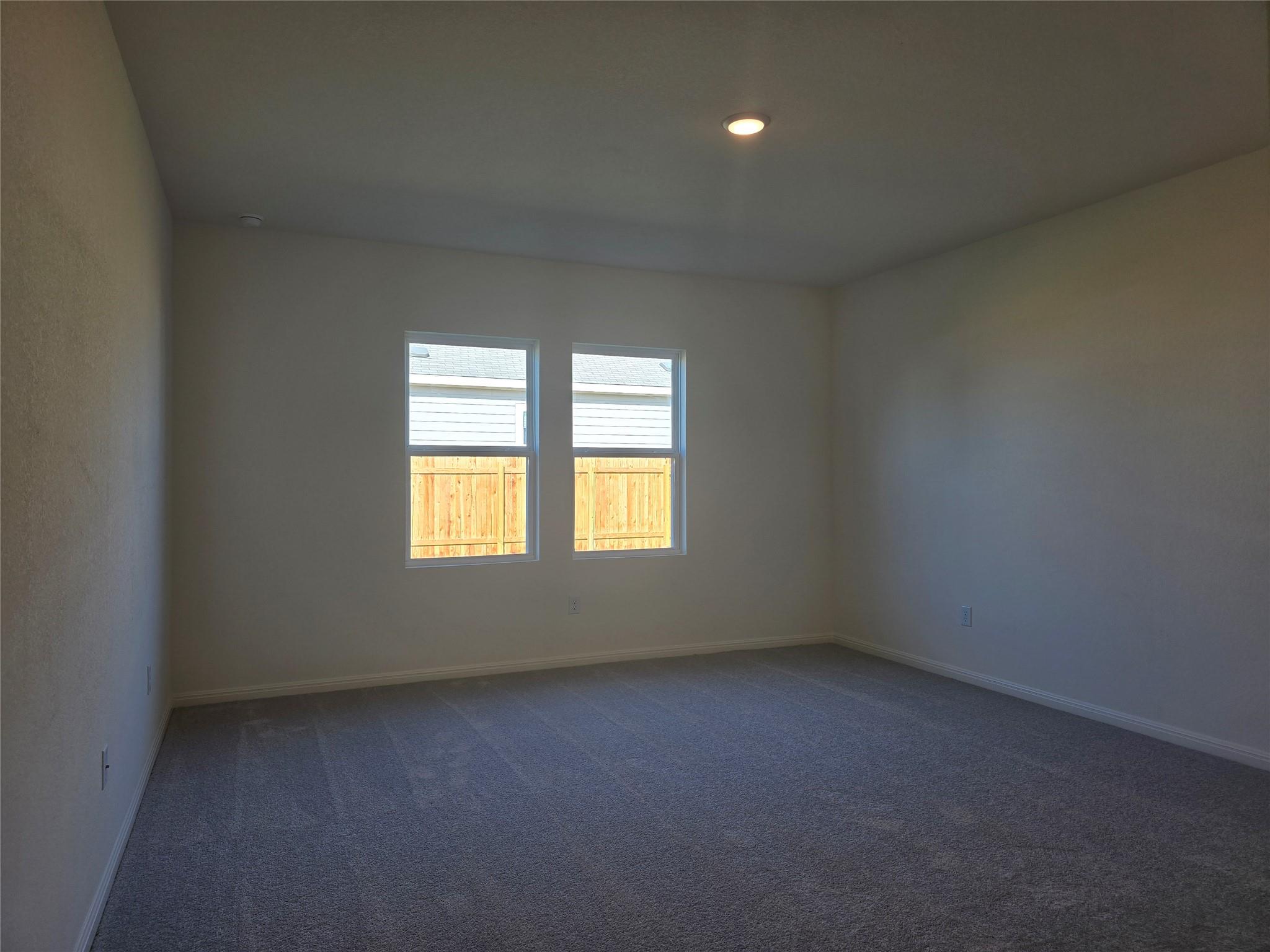 421 Wedemeyer St, Taylor, TX 76574