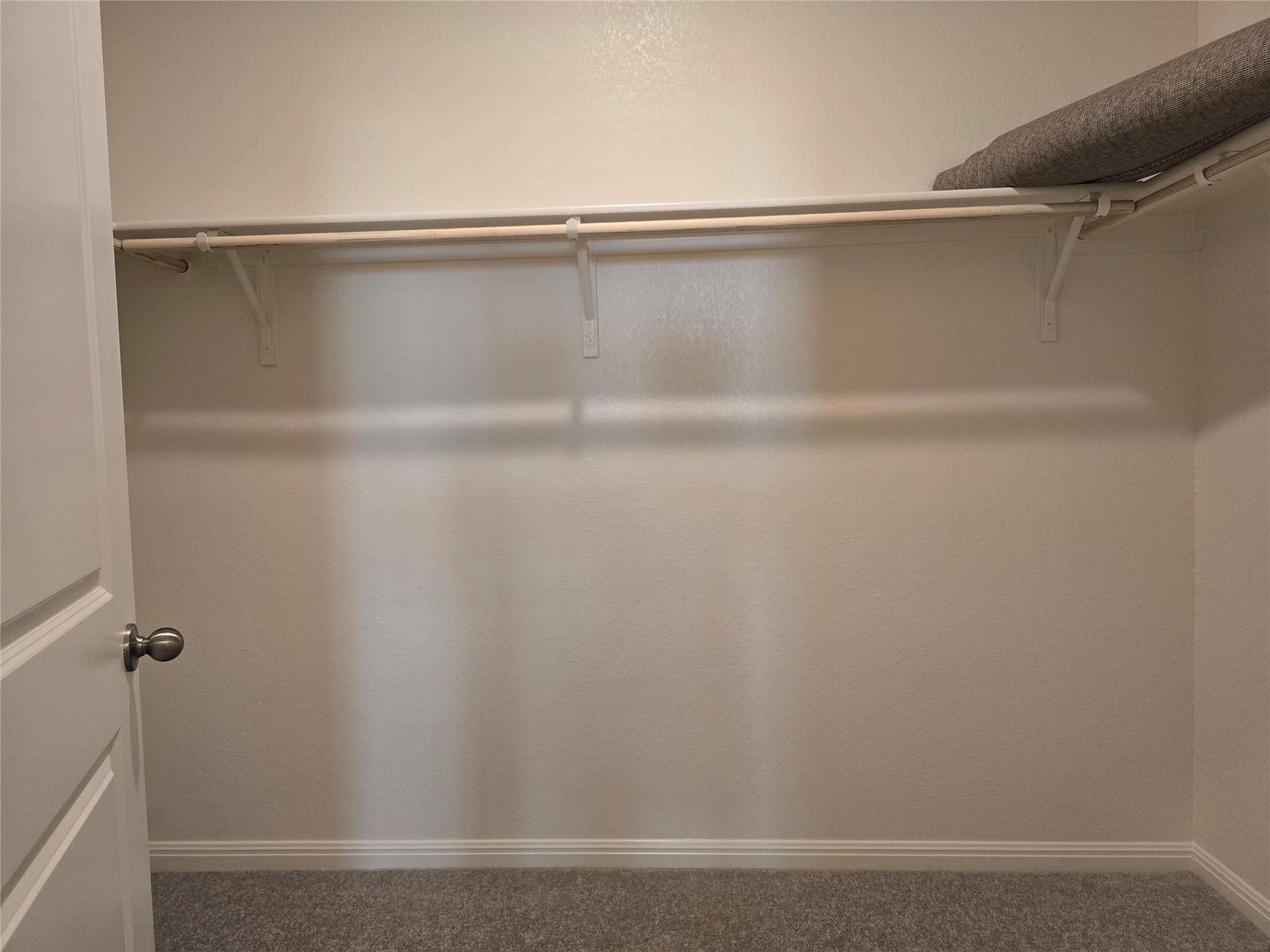 421 Wedemeyer St, Taylor, TX 76574