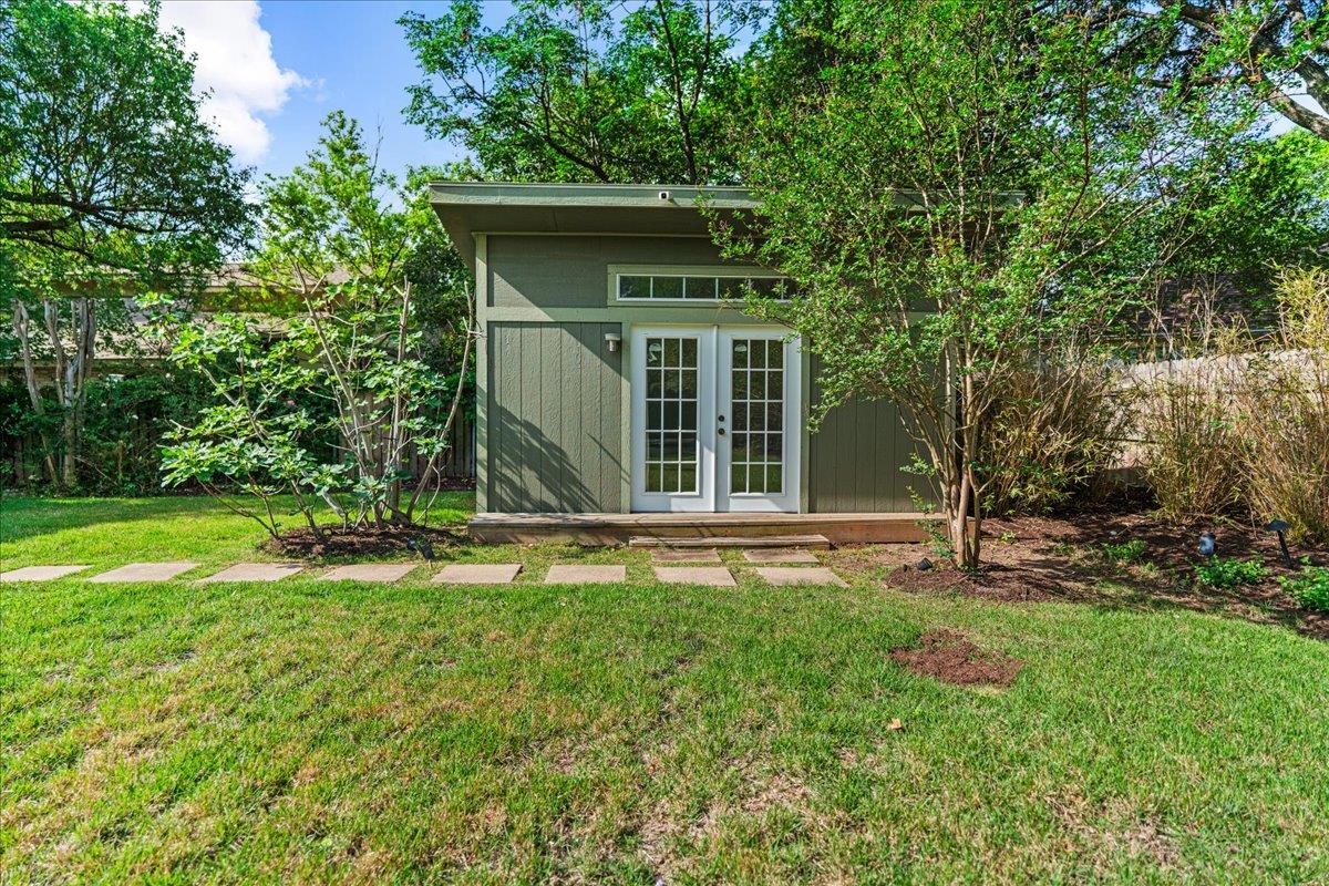 10408 Pinehurst Dr, Austin, TX 78747