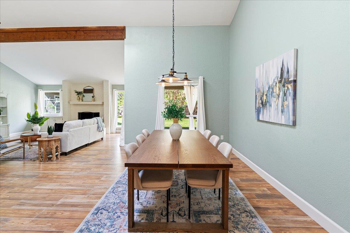 10408 Pinehurst Dr, Austin, TX 78747