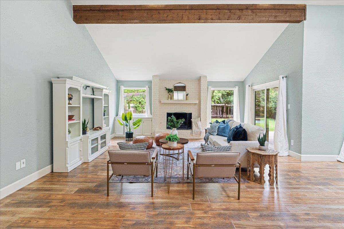 10408 Pinehurst Dr, Austin, TX 78747