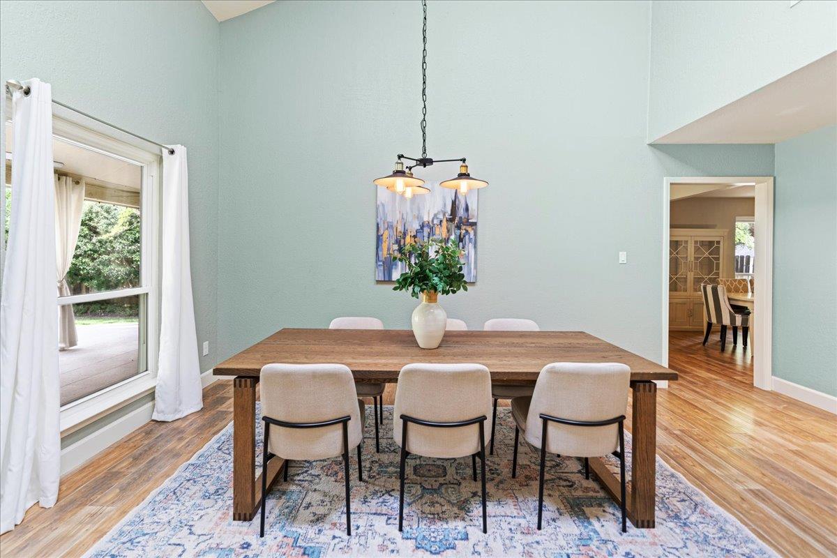 10408 Pinehurst Dr, Austin, TX 78747