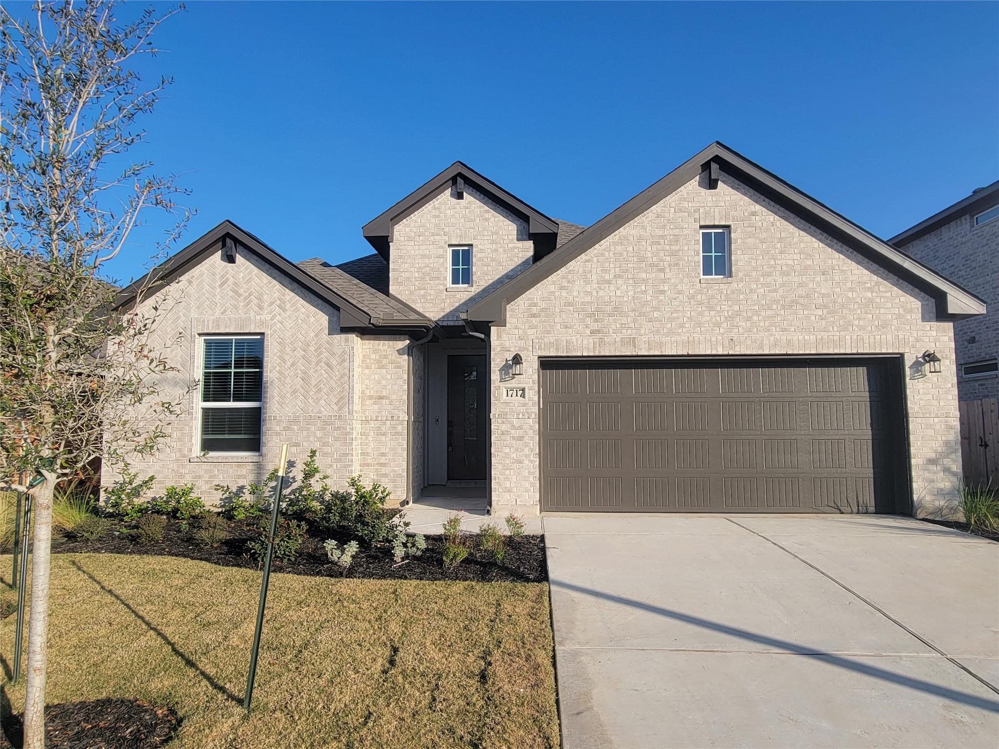 1717 Scenic Heights Ln, Georgetown, TX 78628