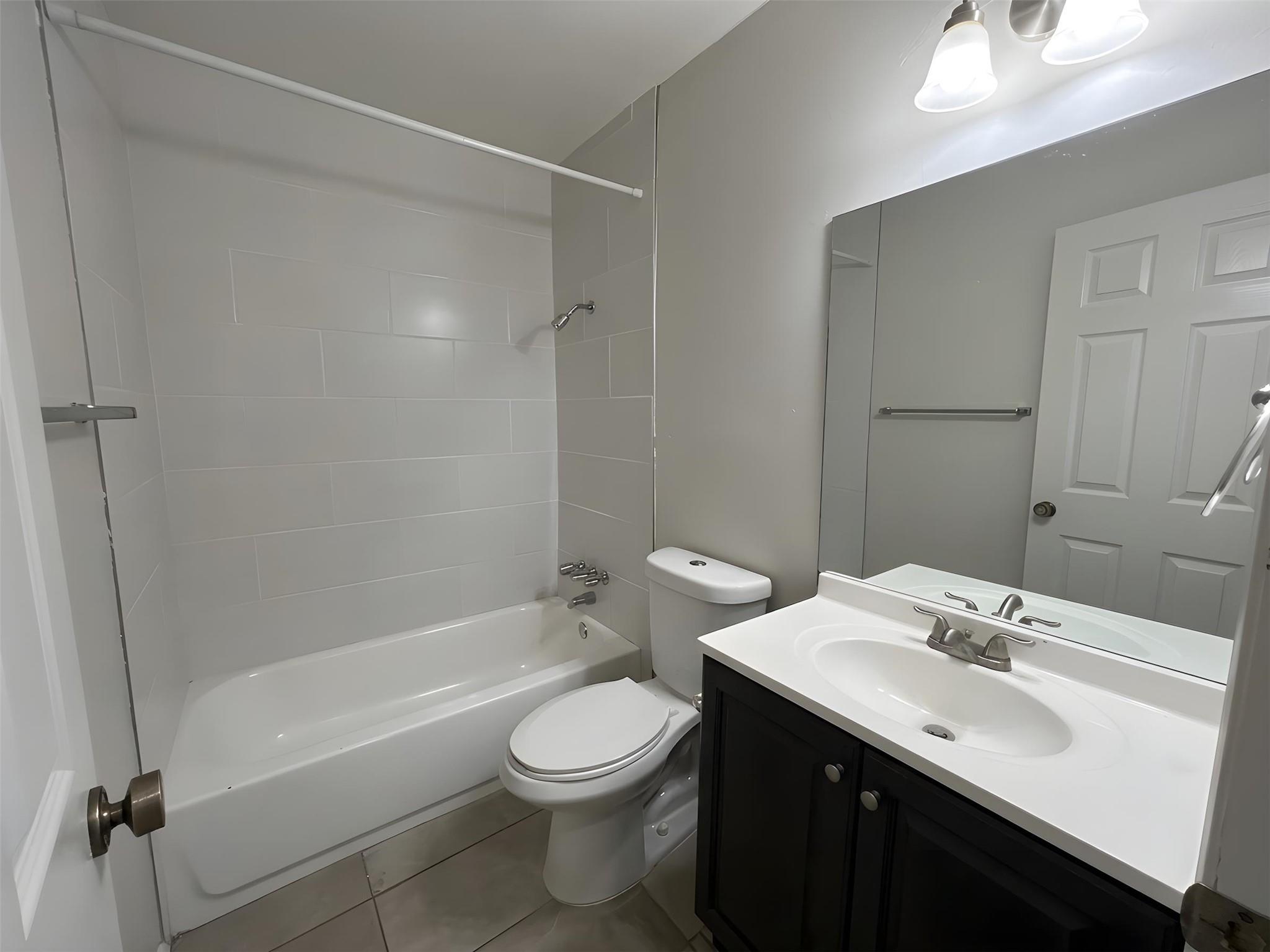 7600 Saint Amant Pl # A, Austin, TX 78749