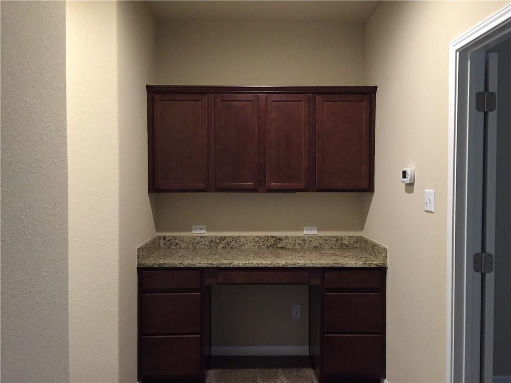 7220 Wyoming Springs Dr # 1002, Round Rock, TX 78681