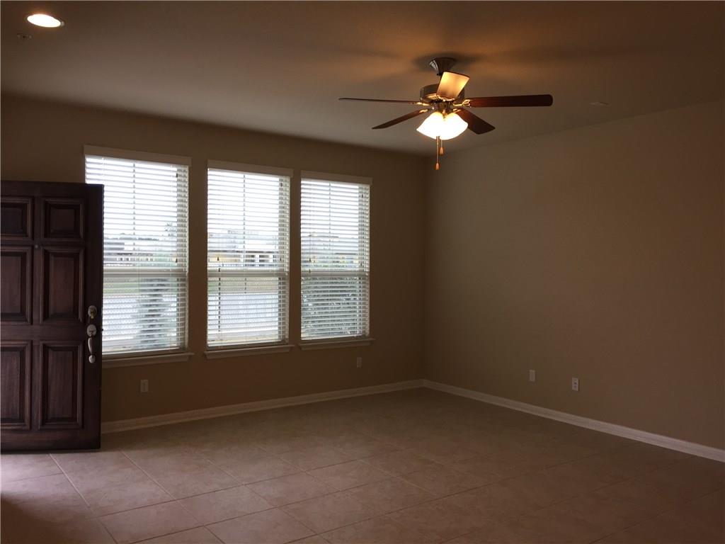 7220 Wyoming Springs Dr # 1002, Round Rock, TX 78681