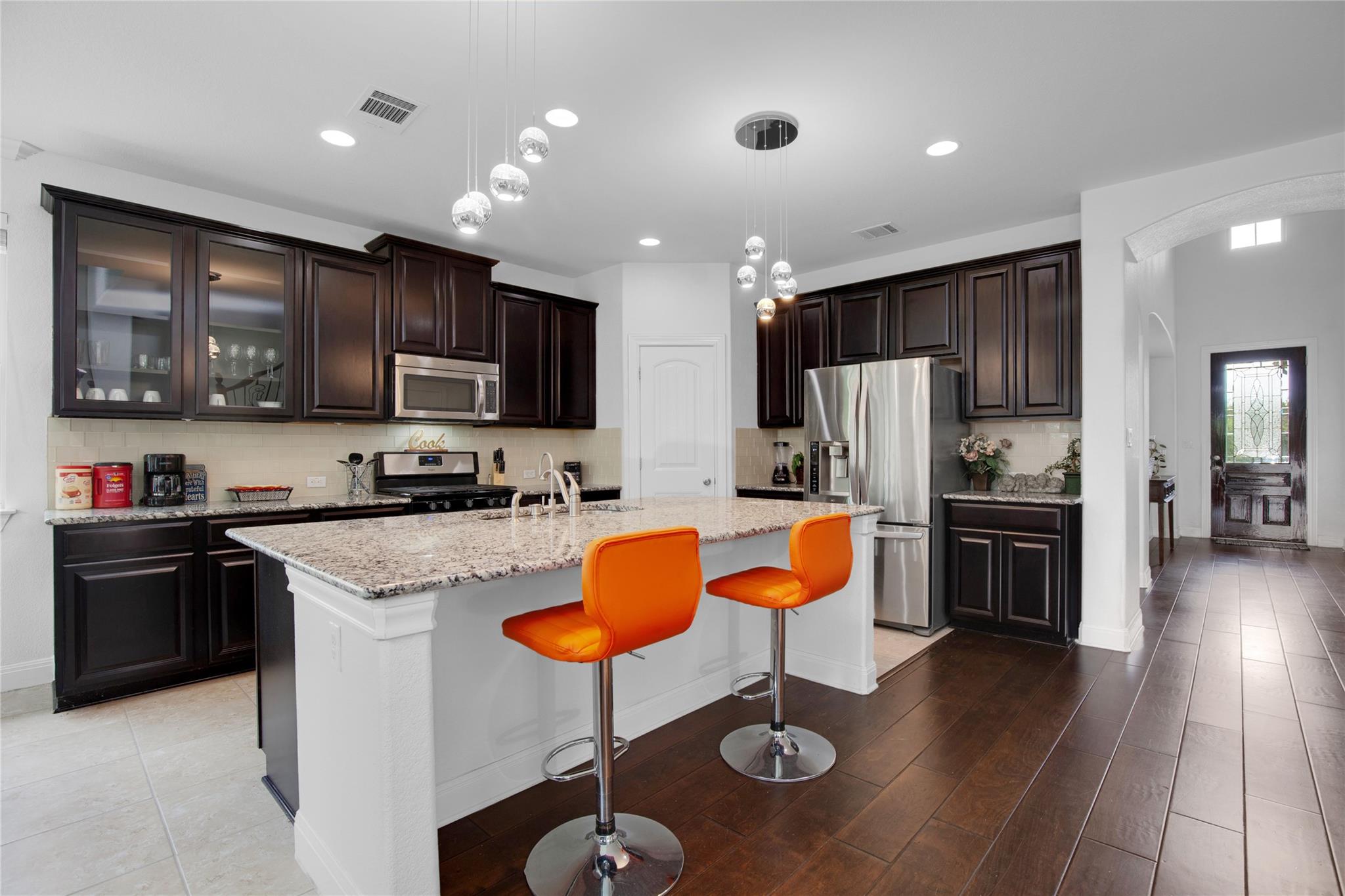 5724 Siragusa Dr, Bee Cave, TX 78738