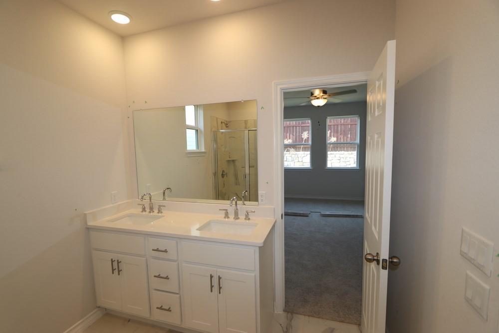 15704 Singh Dr, Austin, TX 78728