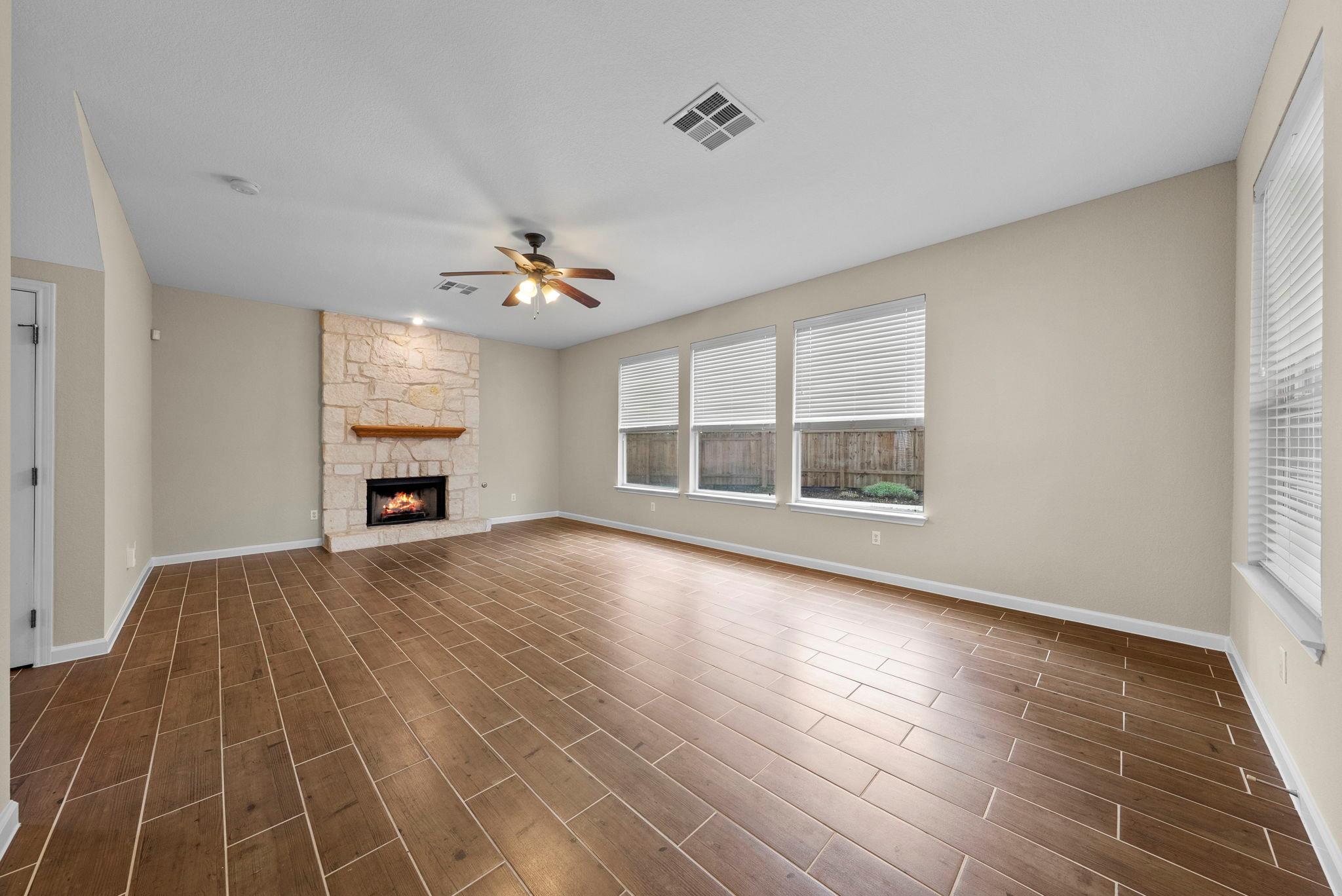 14400 Showdown Ln, Austin, TX 78717