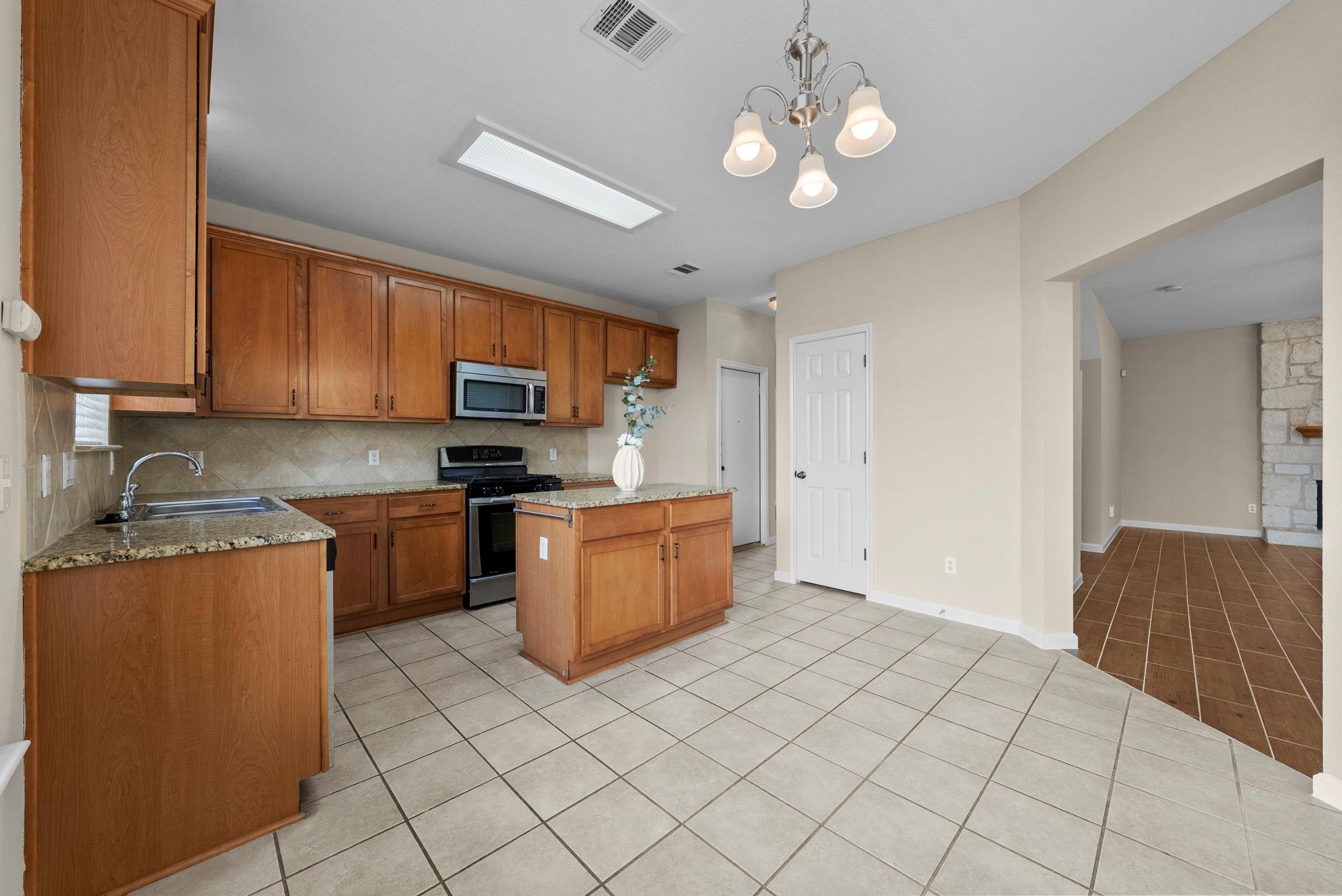 14400 Showdown Ln, Austin, TX 78717