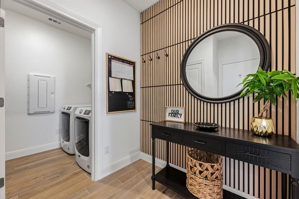 6700 Cliff Rose Dr, Spicewood, TX 78669