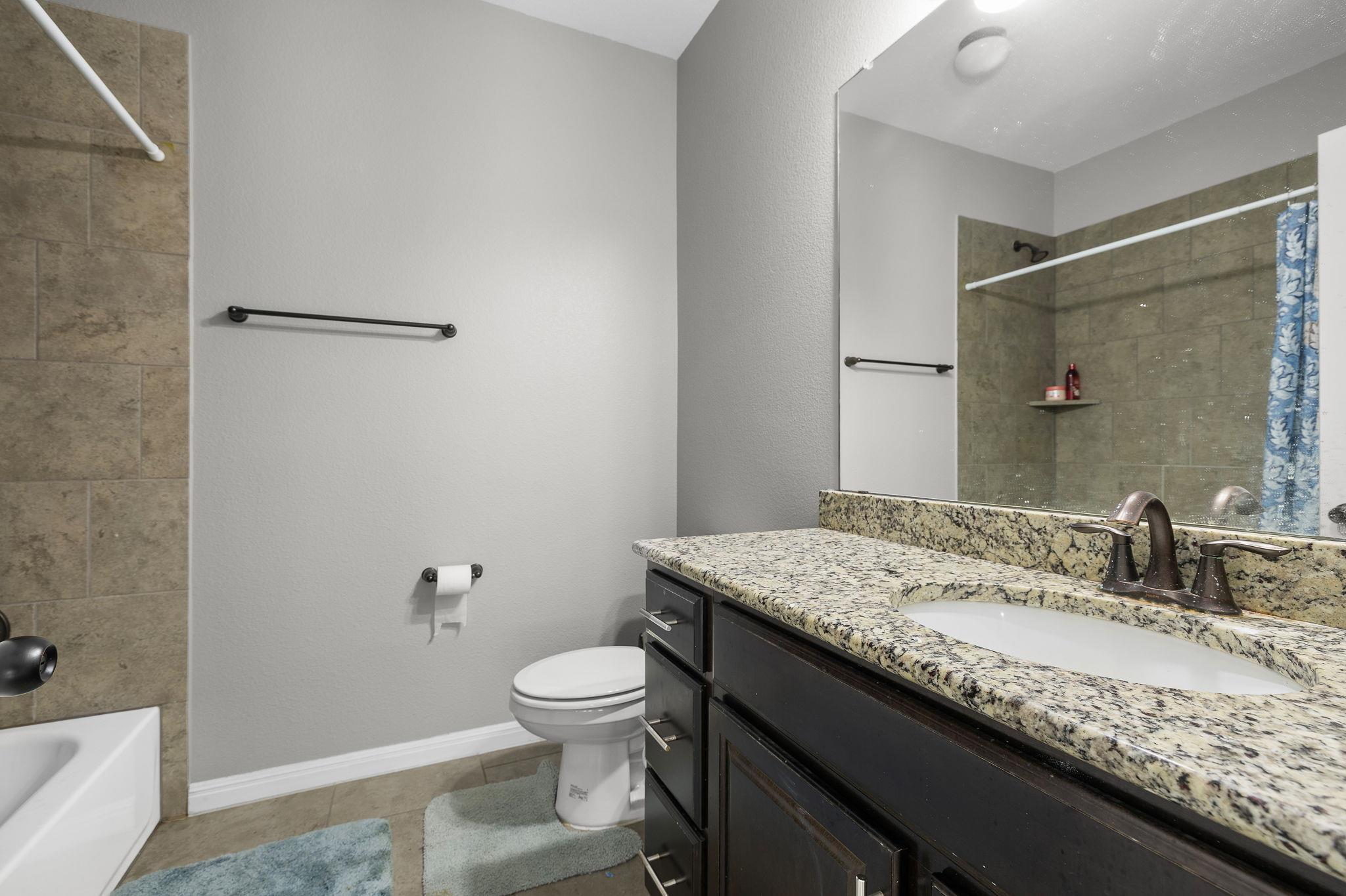 1401 Little Elm Trl # 215, Cedar Park, TX 78613