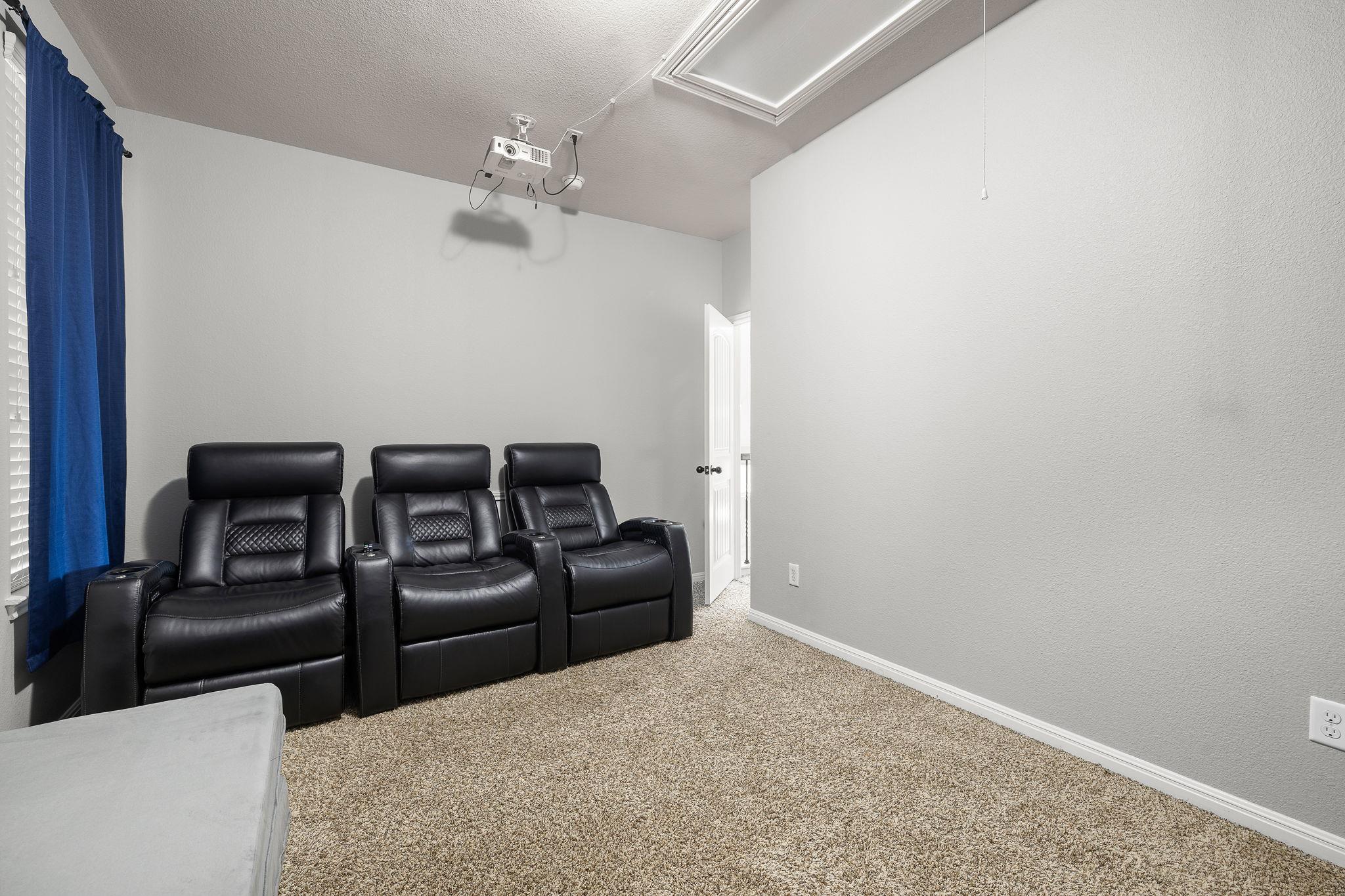 1401 Little Elm Trl # 215, Cedar Park, TX 78613