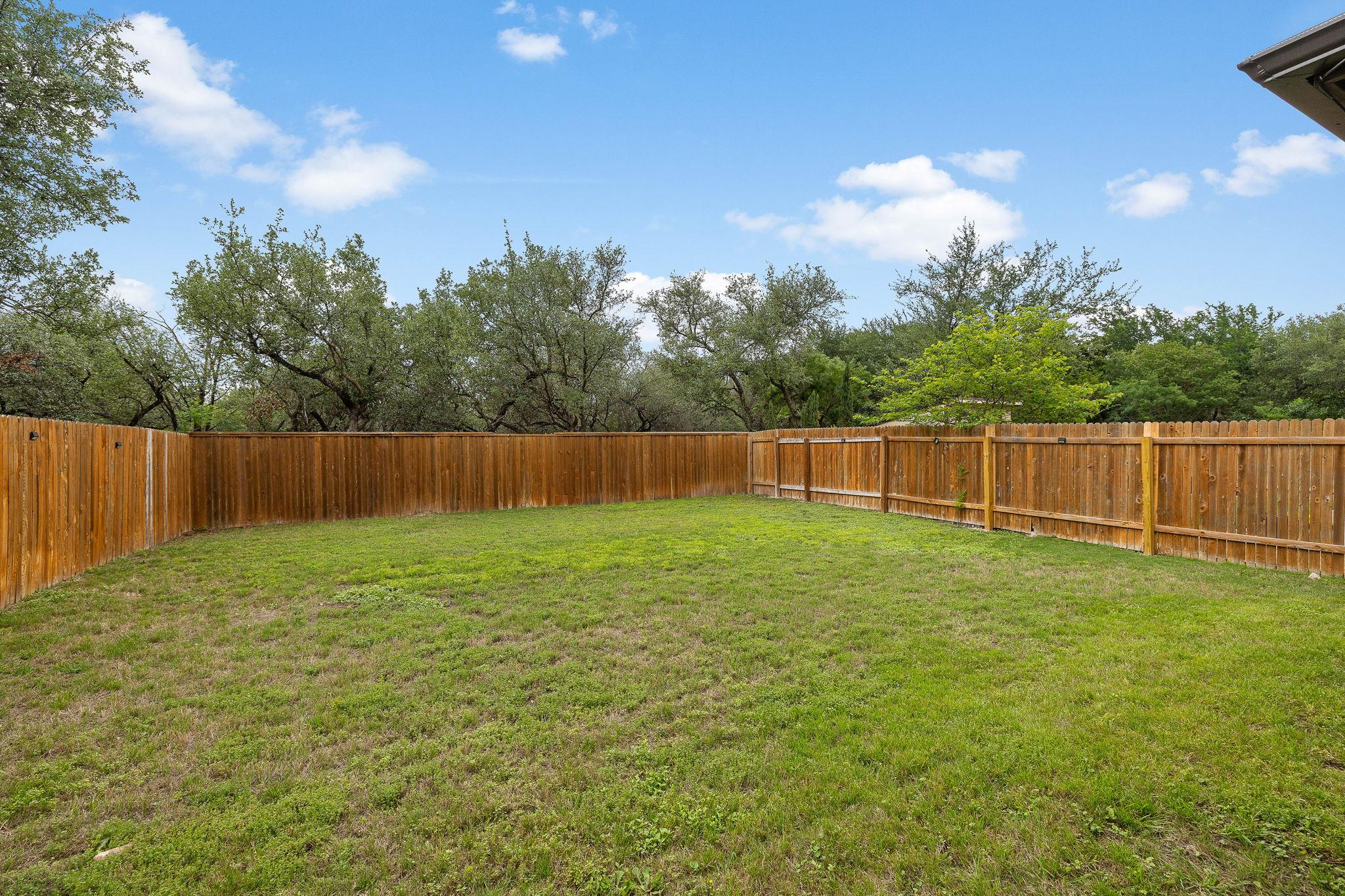 1401 Little Elm Trl # 215, Cedar Park, TX 78613
