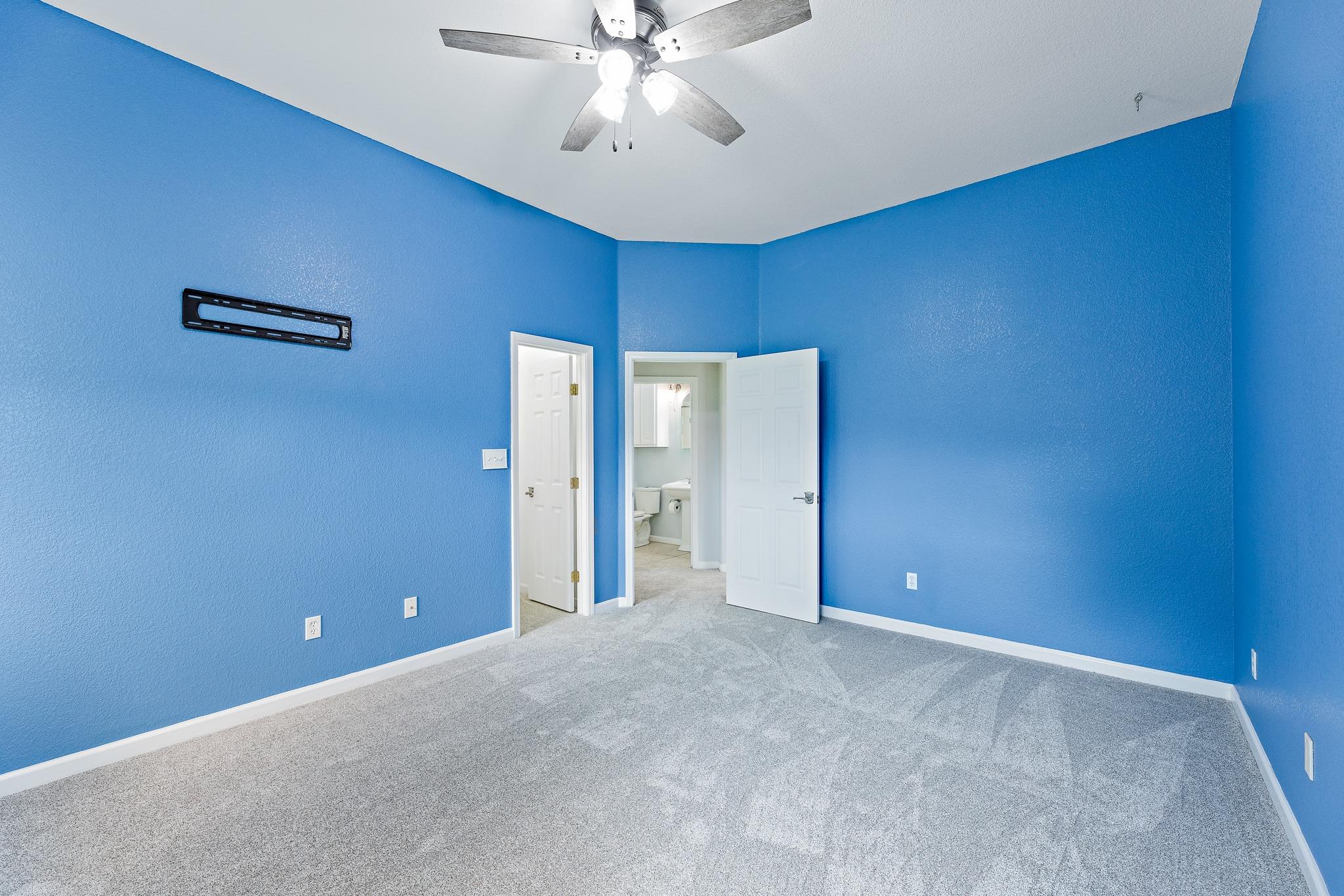 221 Mustang Mesa, Liberty Hill, TX 78642