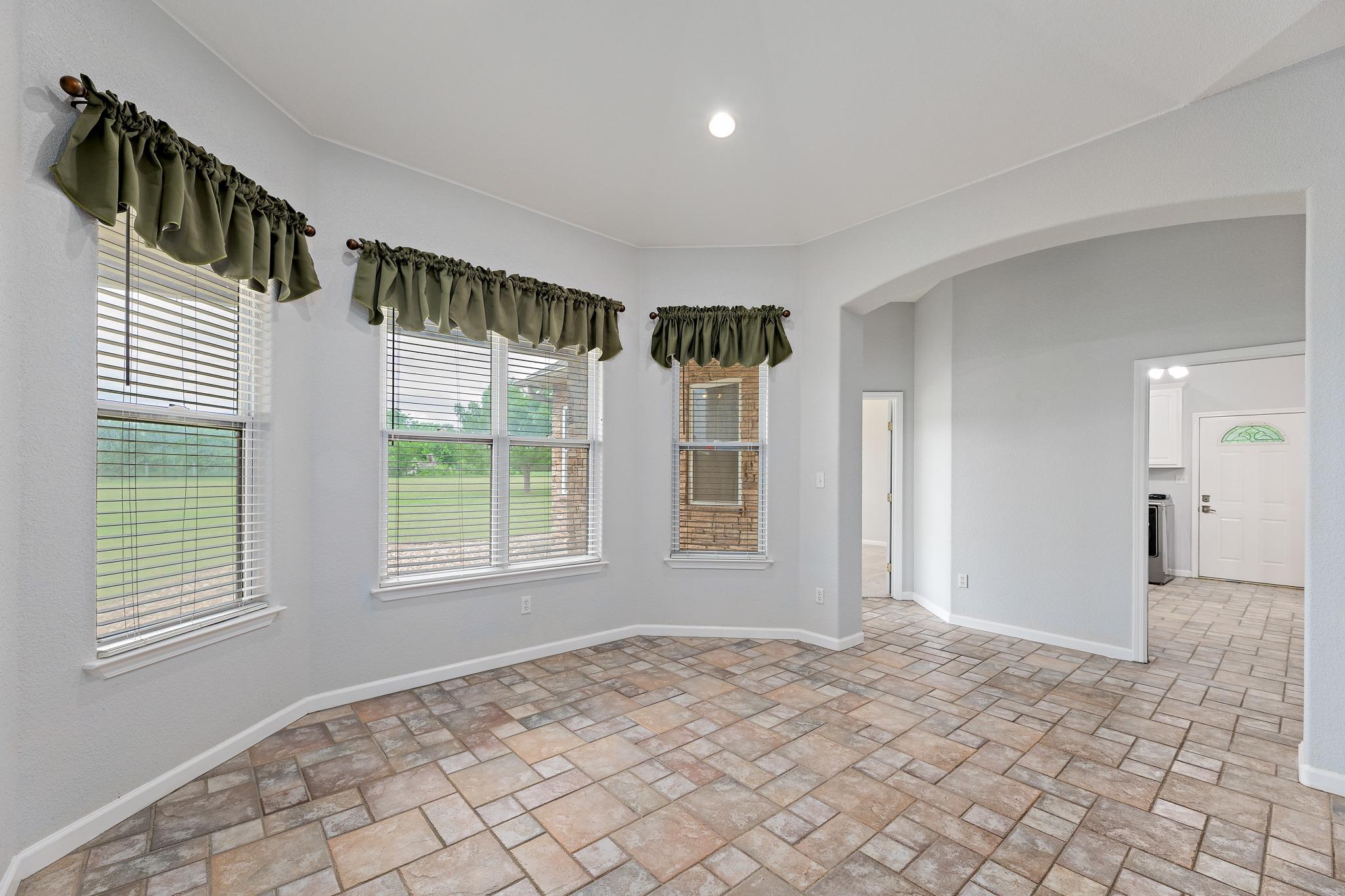 221 Mustang Mesa, Liberty Hill, TX 78642