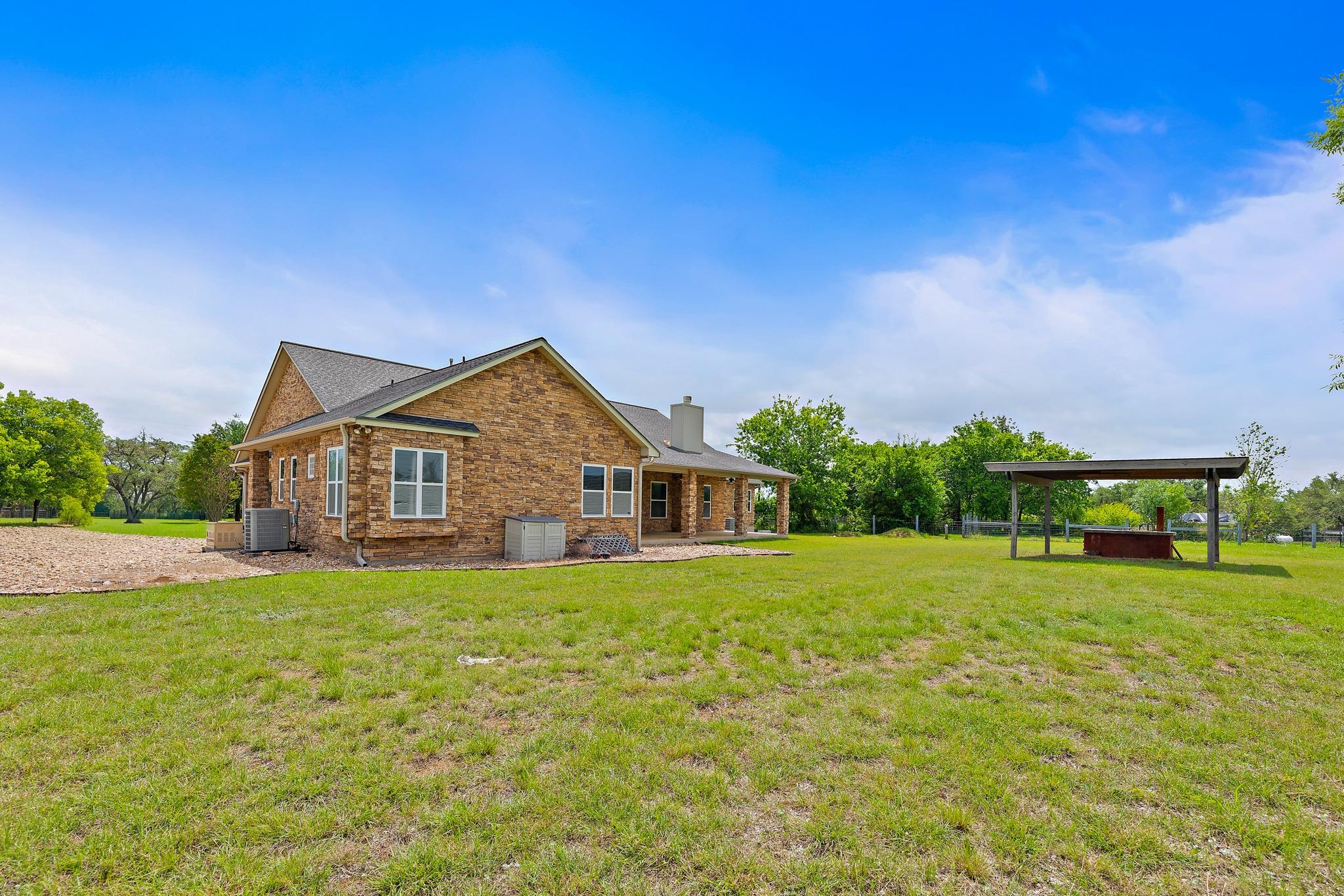 221 Mustang Mesa, Liberty Hill, TX 78642