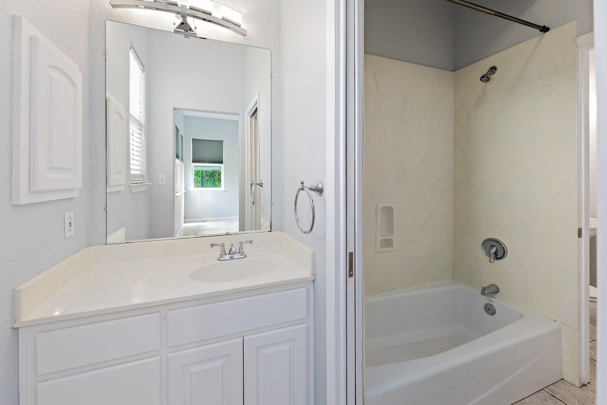 221 Mustang Mesa, Liberty Hill, TX 78642