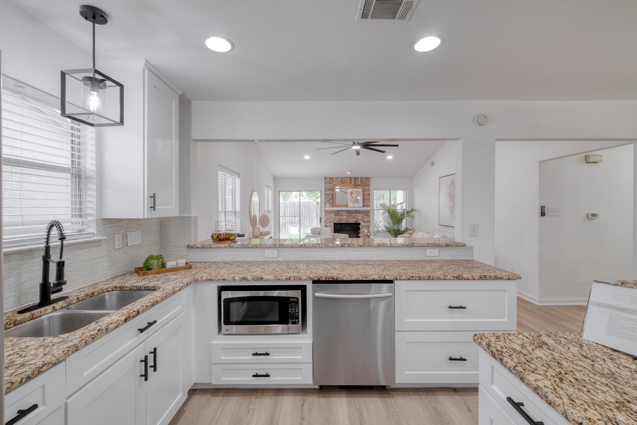 4614 Ganymede Dr, Austin, TX 78727