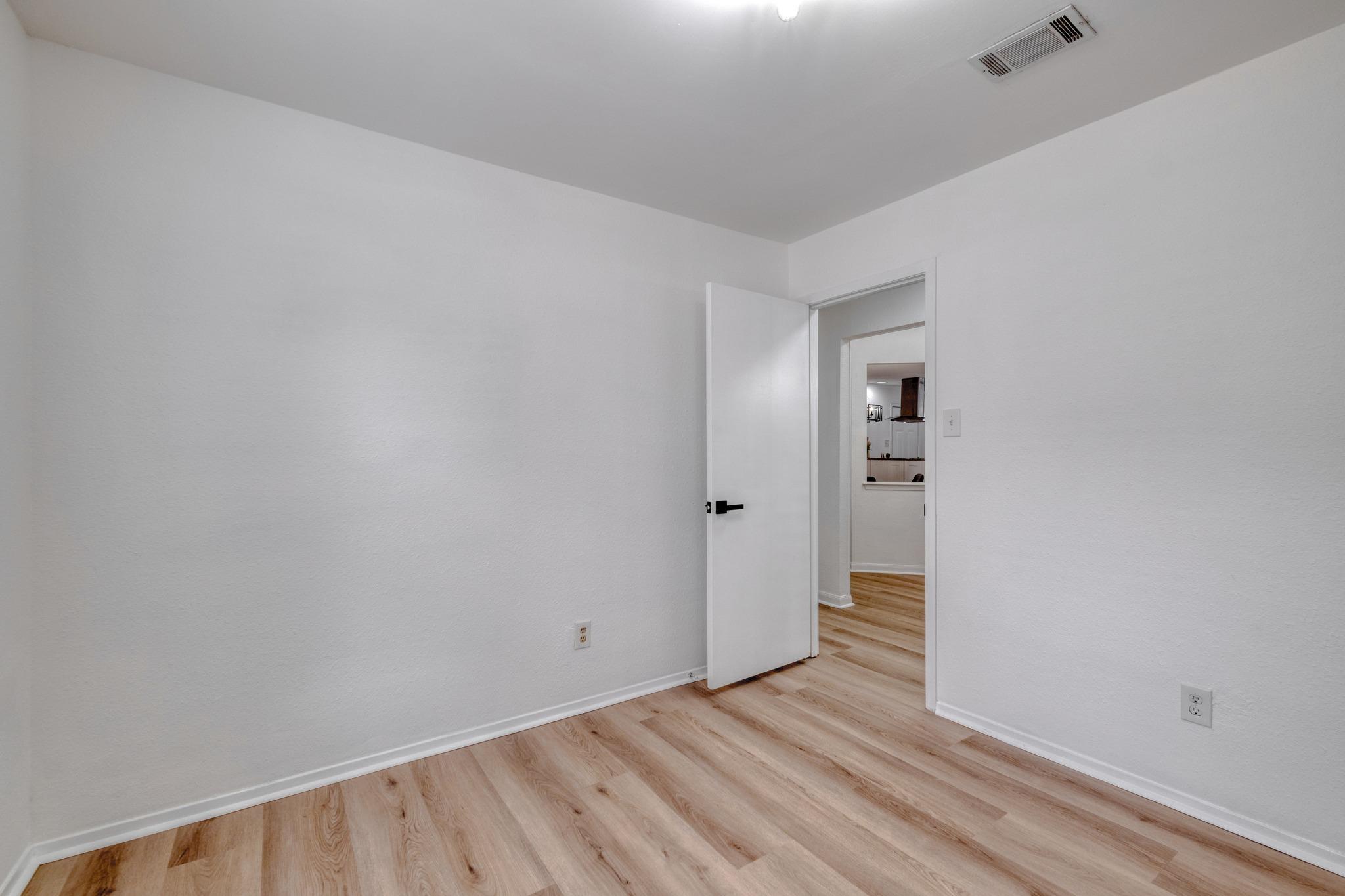 4614 Ganymede Dr, Austin, TX 78727