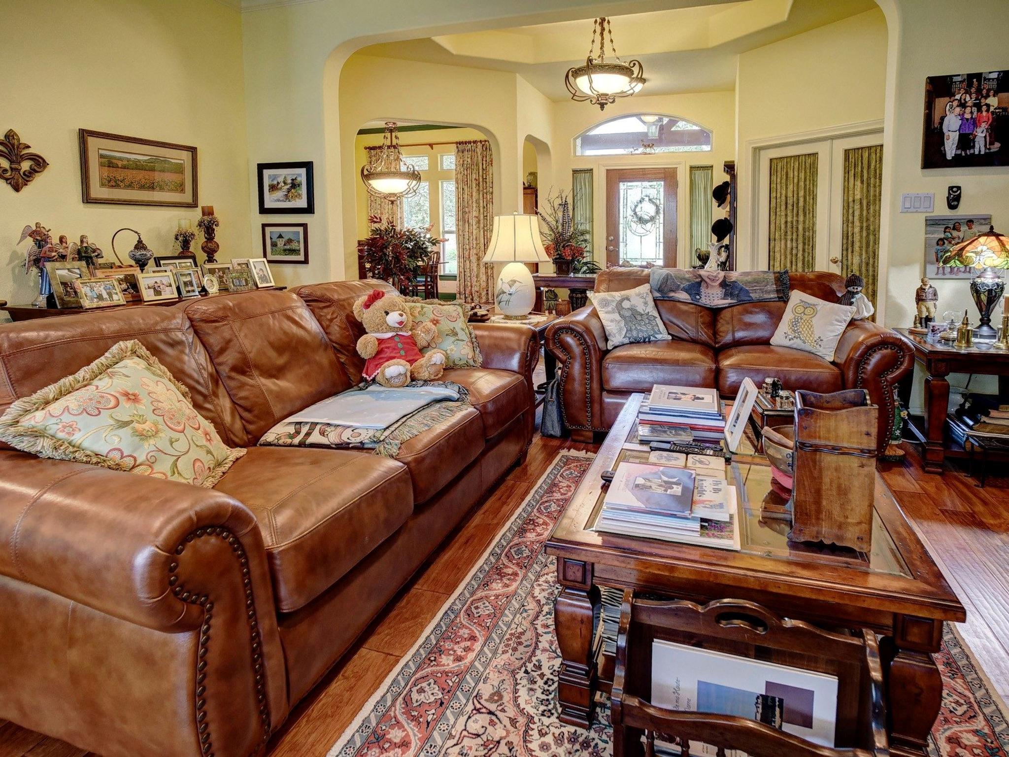 203 Wagon Way, Bastrop, TX 78602