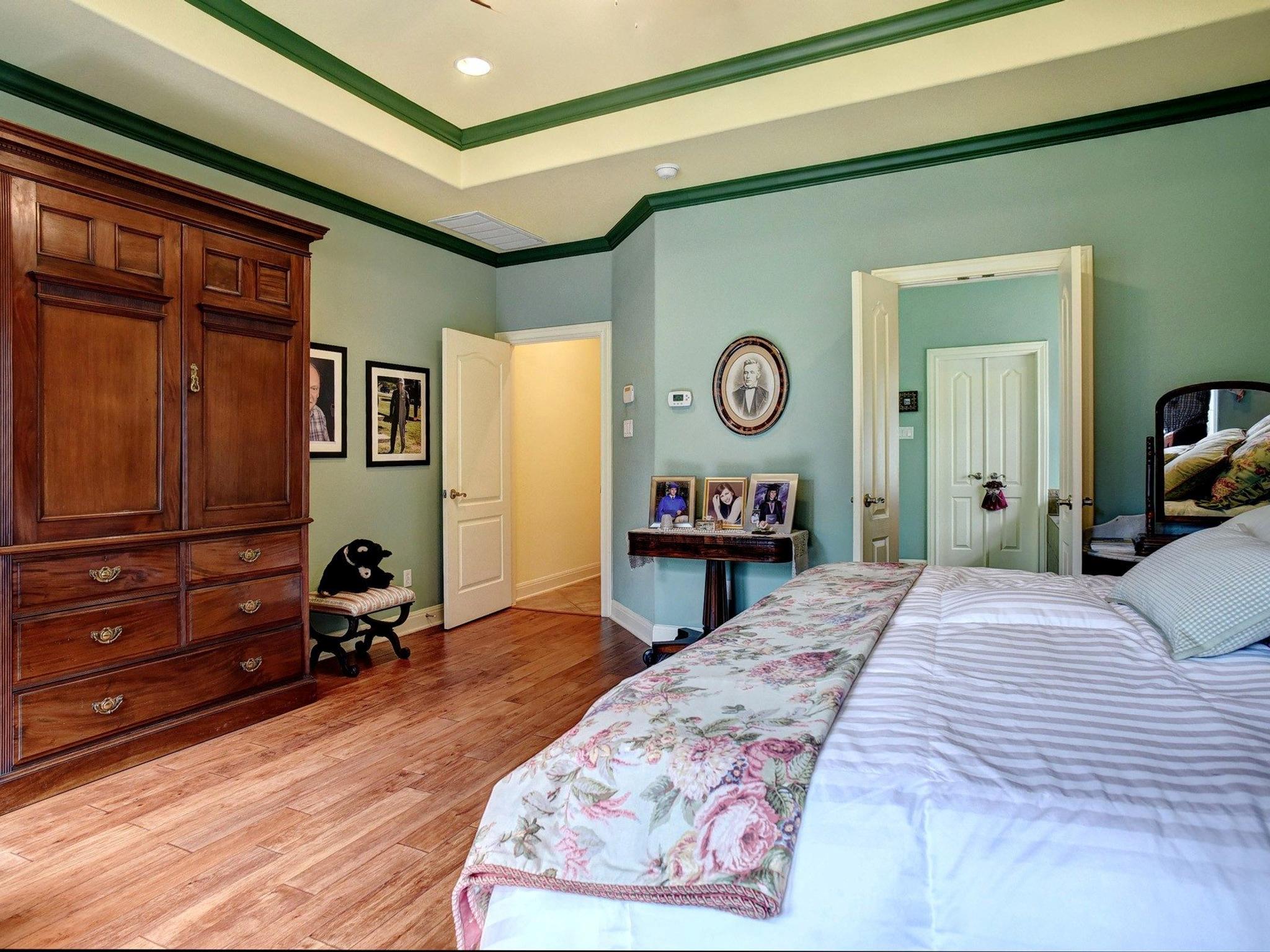 203 Wagon Way, Bastrop, TX 78602