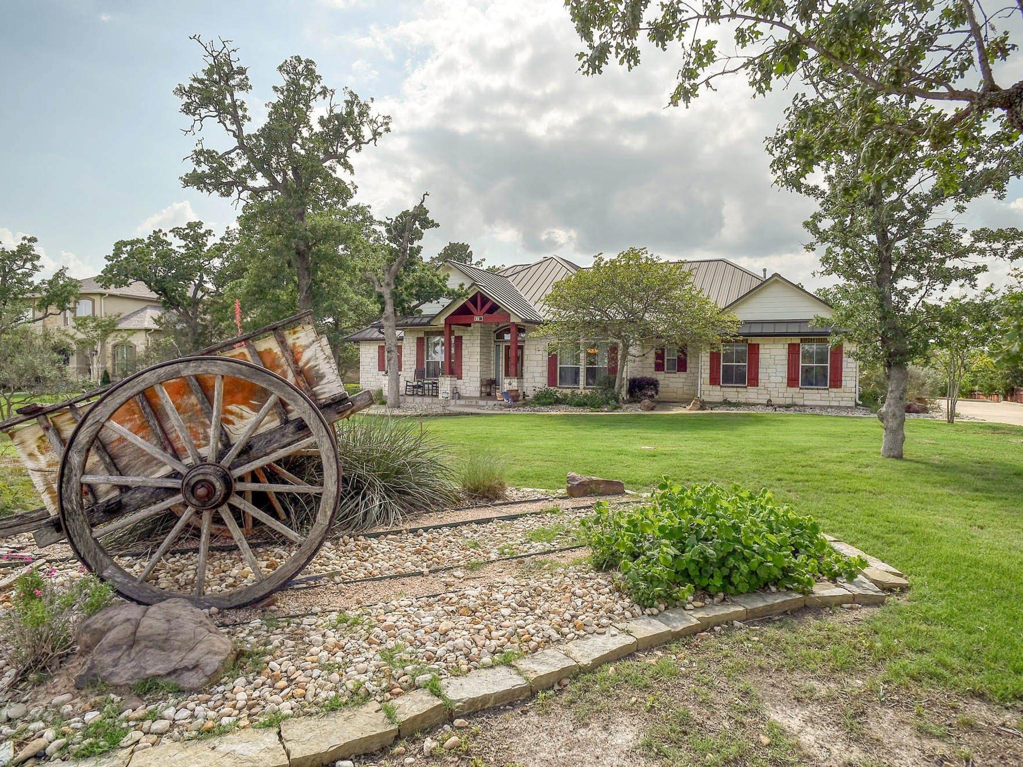 203 Wagon Way, Bastrop, TX 78602