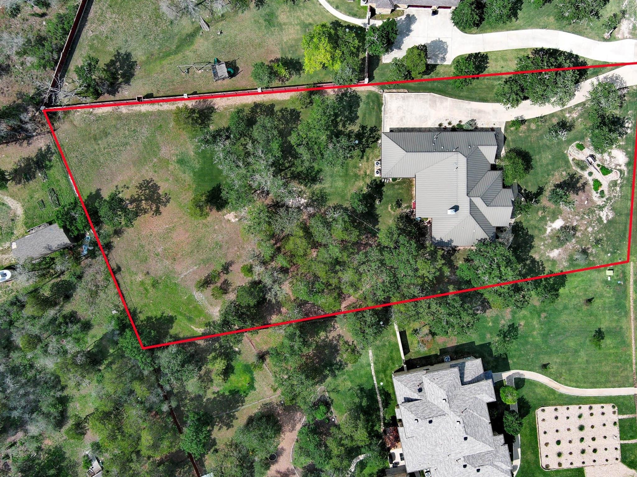 203 Wagon Way, Bastrop, TX 78602