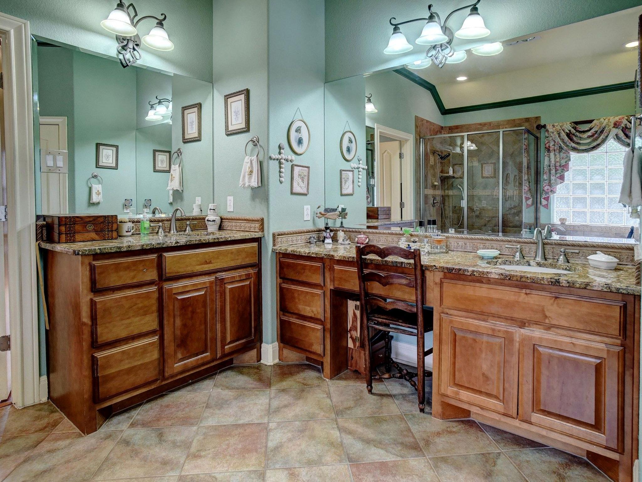 203 Wagon Way, Bastrop, TX 78602